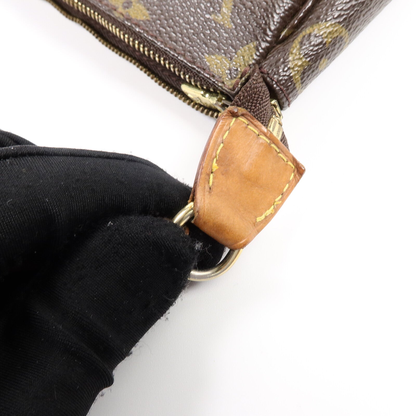 LOUIS VUITTON Monogram Pochette Accessoires手挽袋
