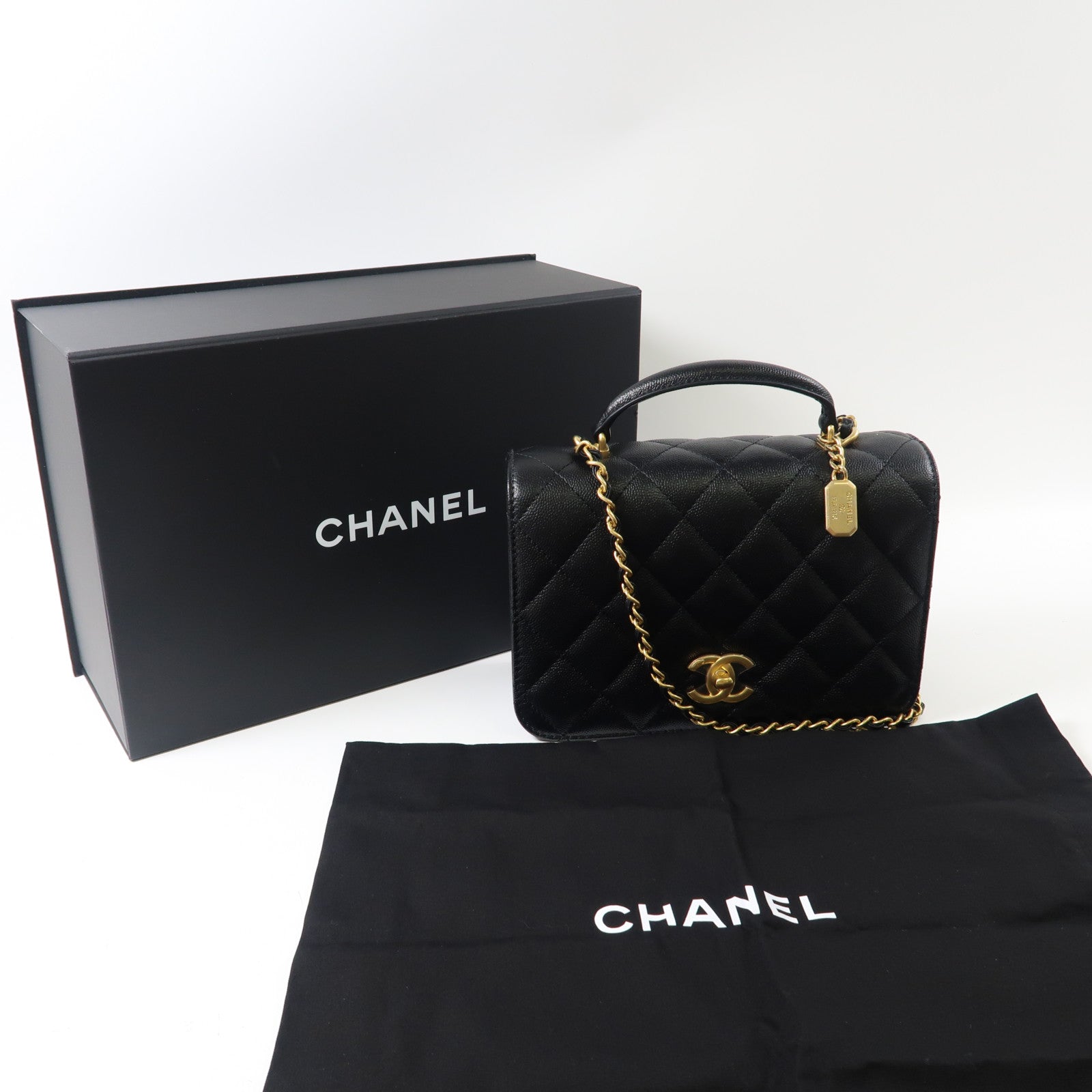 CHANEL 【激減優惠】牛皮皮革Chain Shoulder金扣肩背袋黑色
