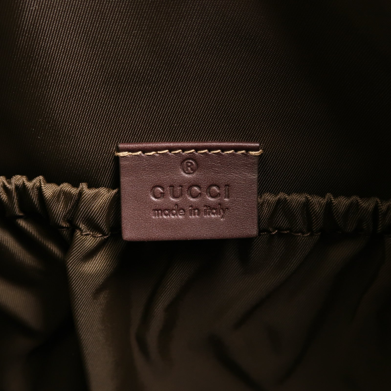 GUCCI 塗層帆布Shoulder Bag金扣肩背袋