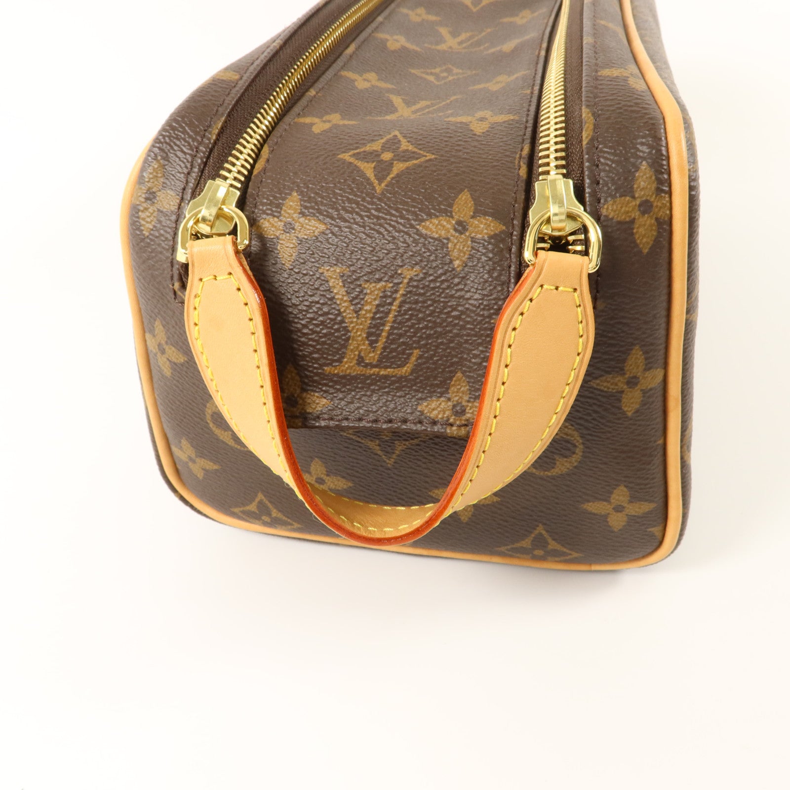 LOUIS VUITTON Monogram Dopp Kit Toiletry Pouch金扣小袋