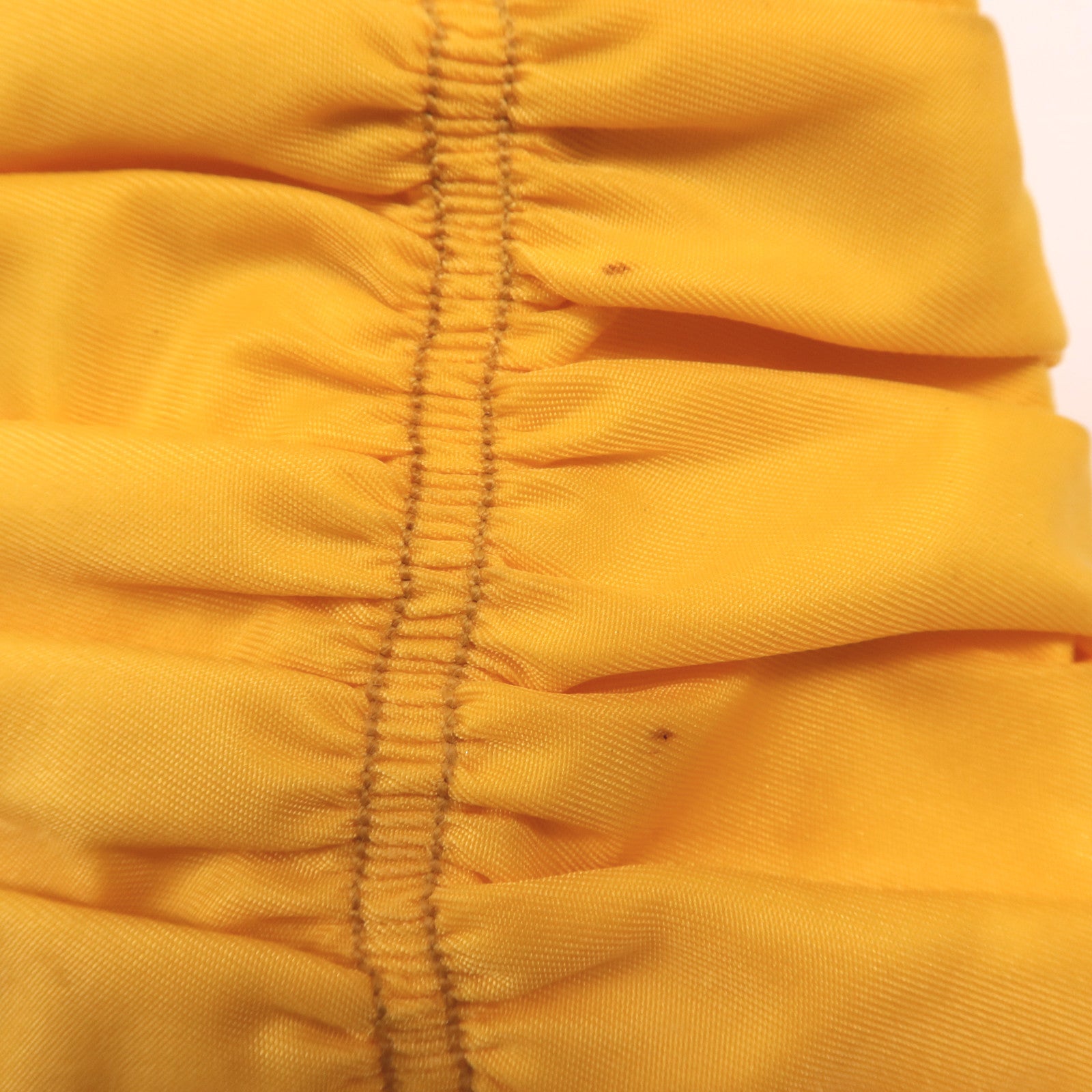 PRADA 尼龍Cosmetics Bag金扣手拿包