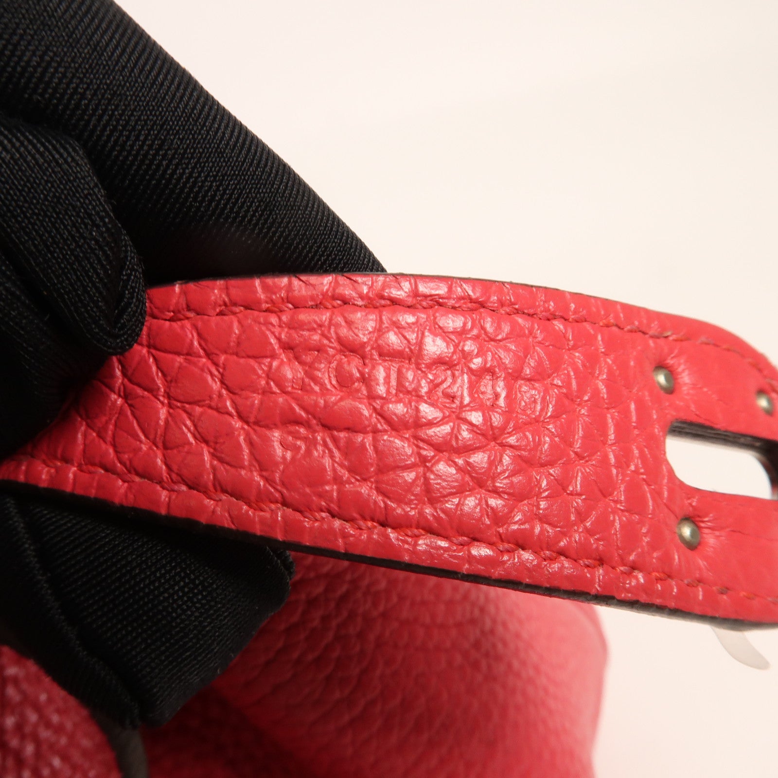 HERMES Clemence皮革Lindy 26銀扣手挽肩背兩用袋 Rose Extreme