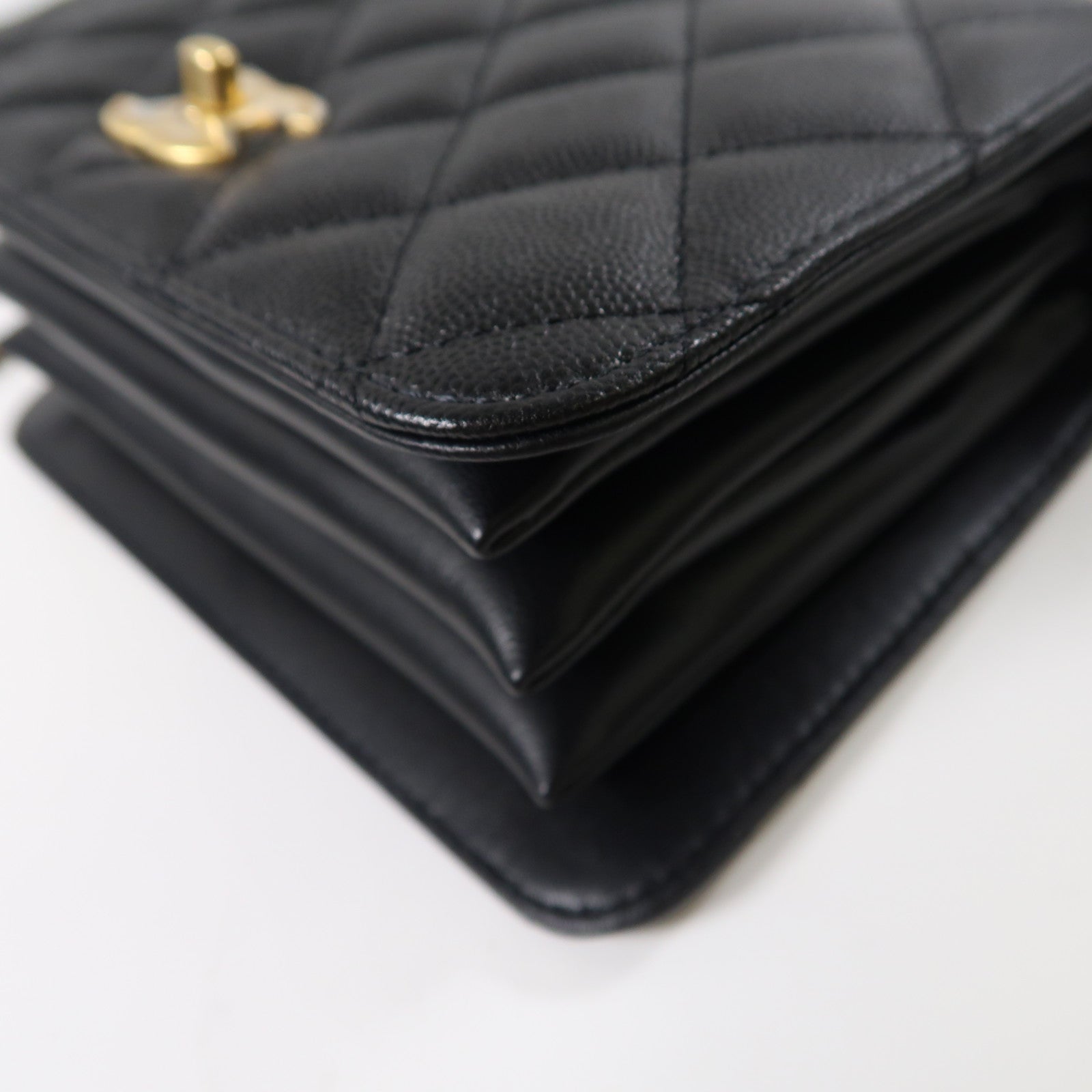 CHANEL 【激減優惠】牛皮皮革Chain Shoulder金扣肩背袋黑色