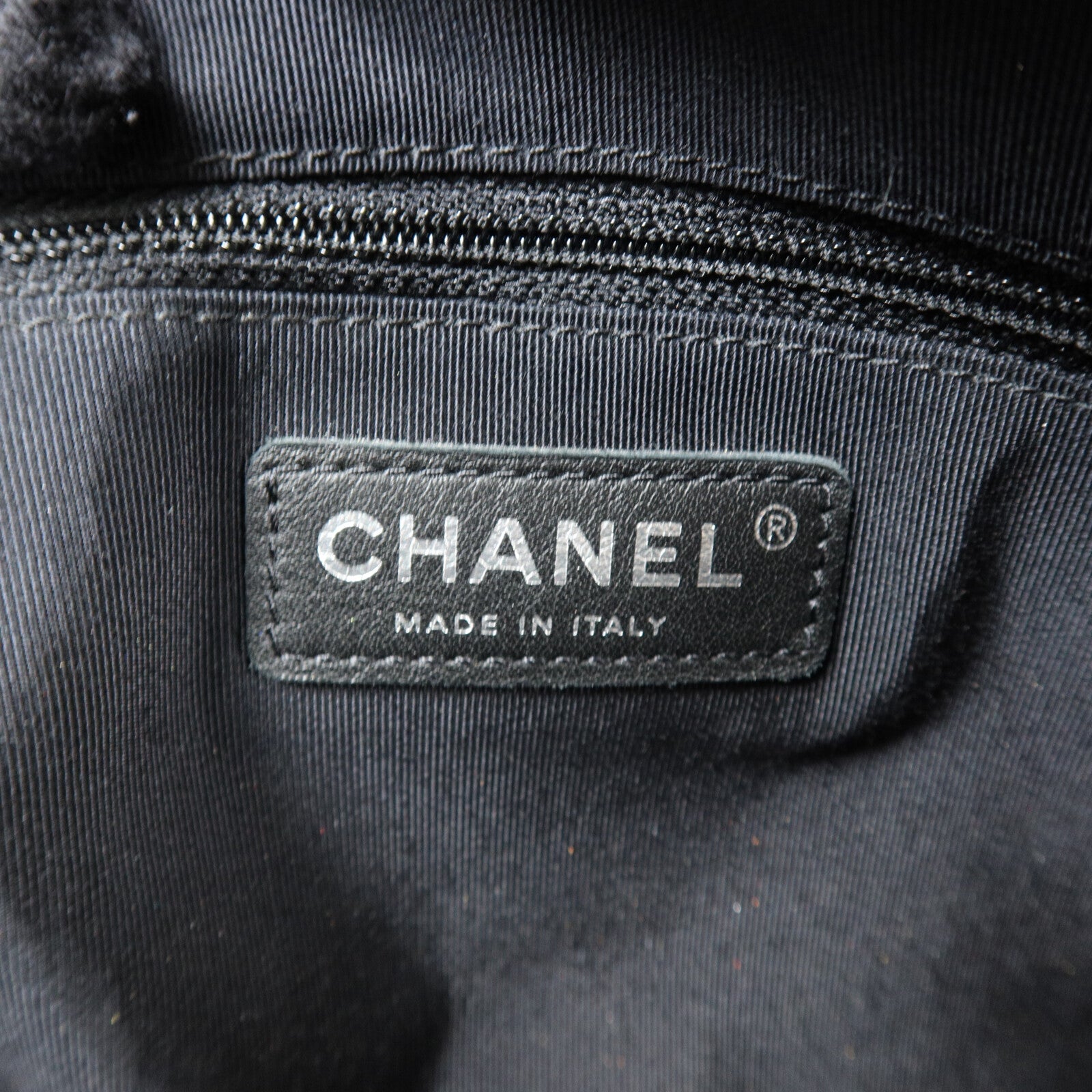 CHANEL 牛皮皮革Shoulder Bag 鏈帶肩背袋