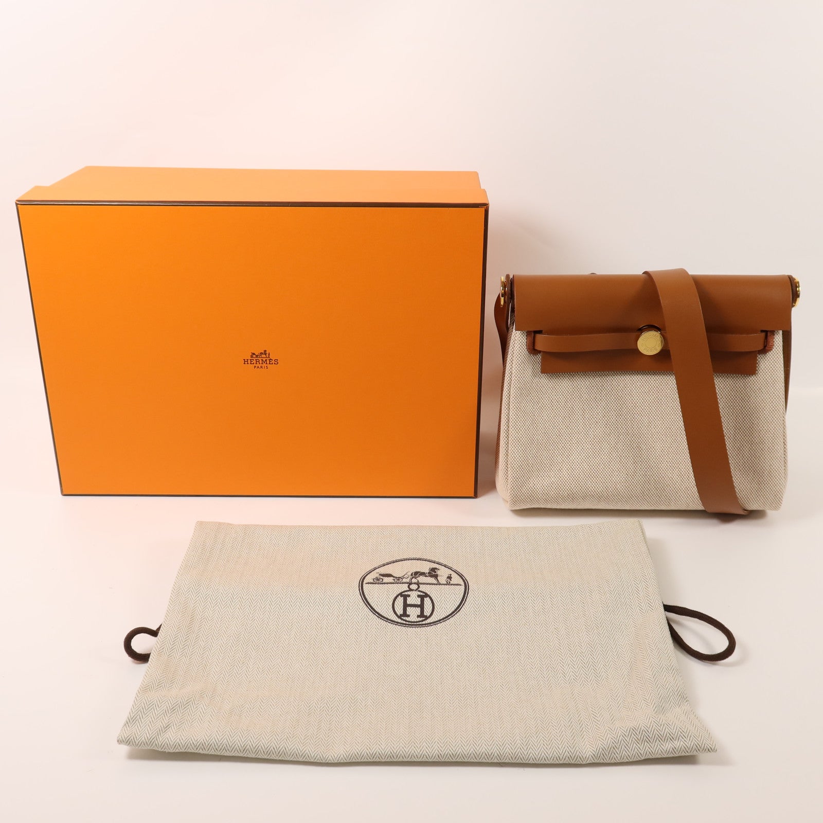 HERMES 帆布Mini Herbag金扣肩背袋Gold/Ecru