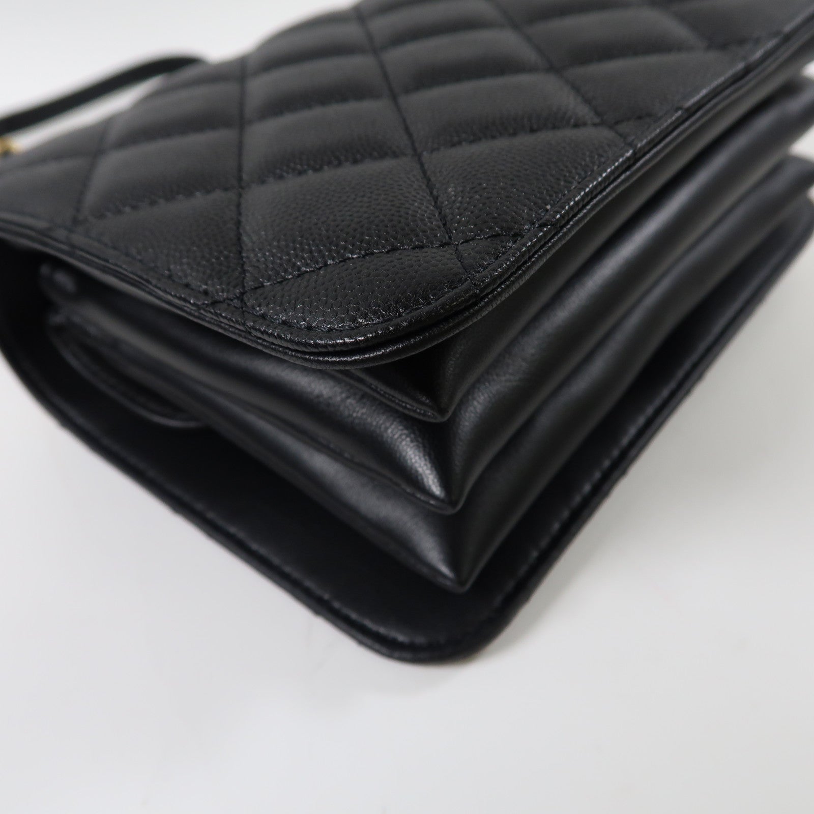 CHANEL 【激減優惠】牛皮皮革Chain Shoulder金扣肩背袋黑色