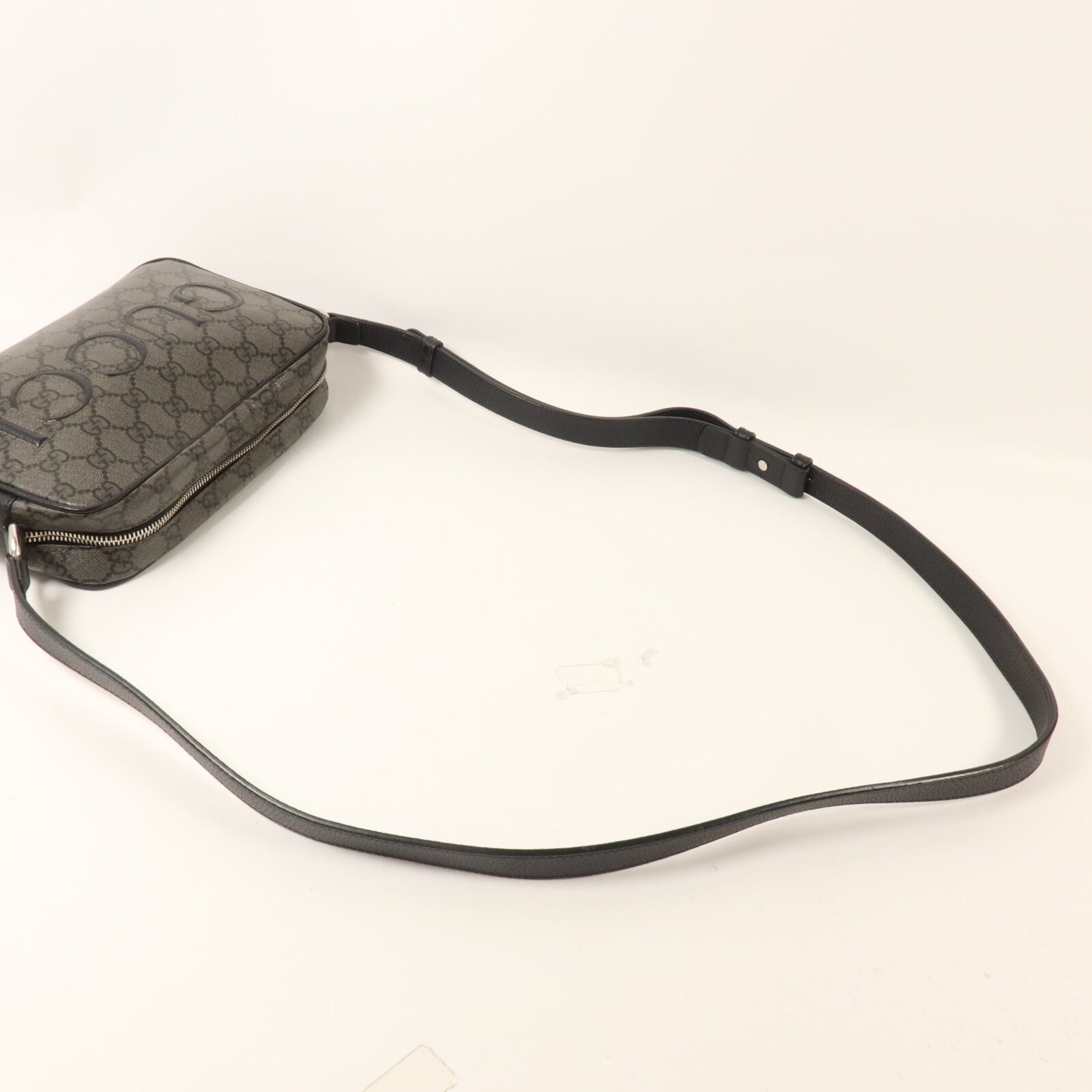 GUCCI 塗層帆布GG Supreme Bag肩背袋