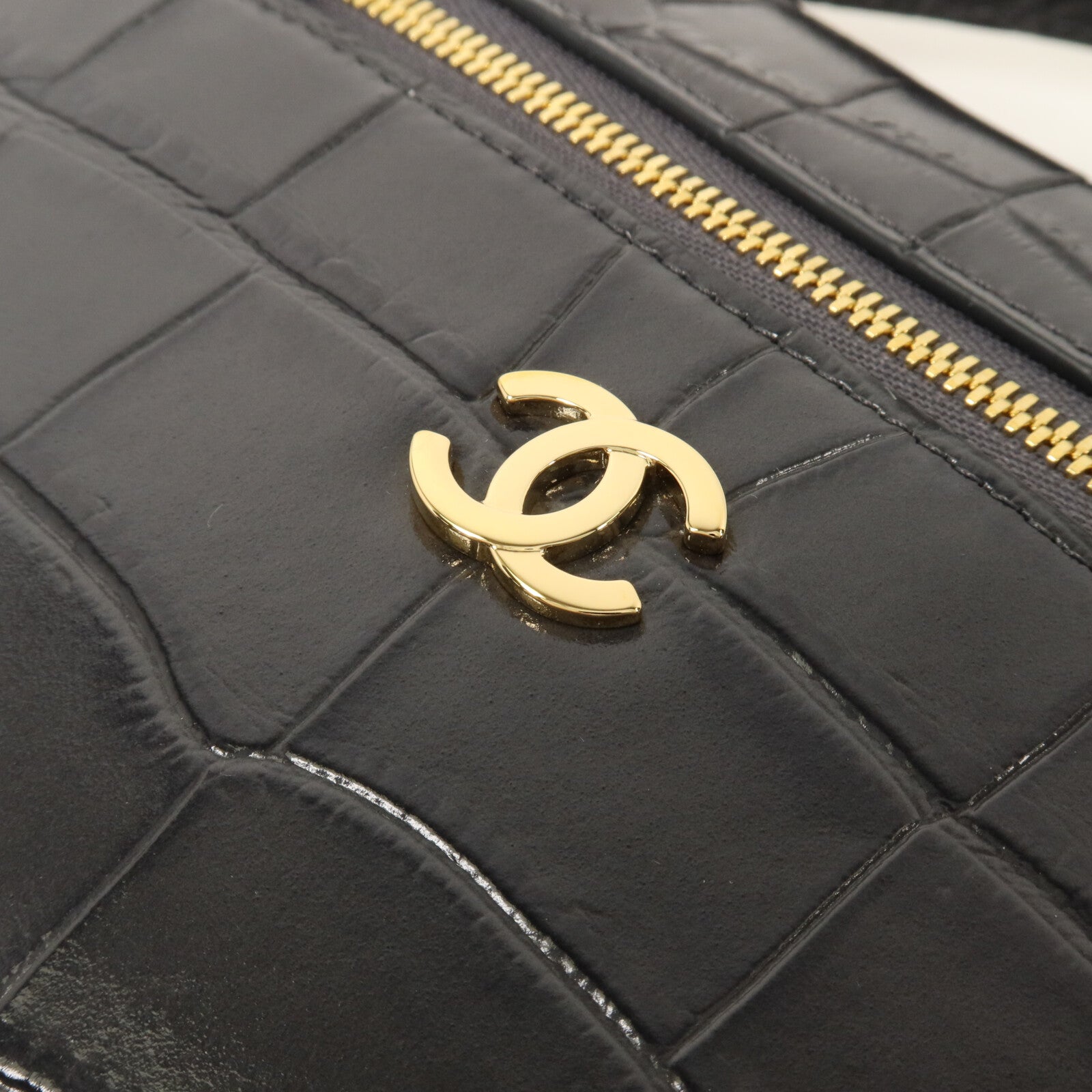 CHANEL 牛皮皮革Vanity Case鏈帶手挽肩背兩用袋