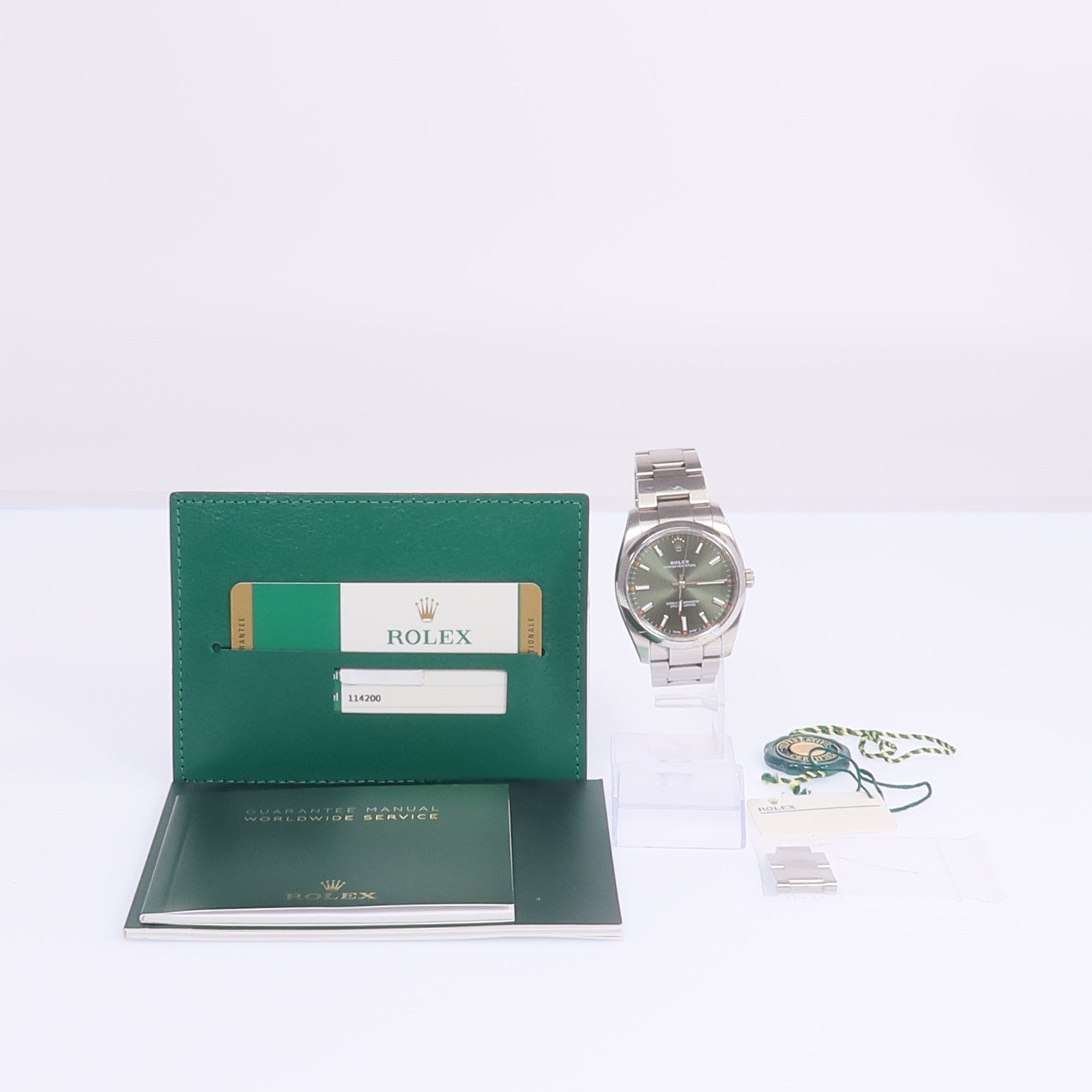 ROLEX Oysterl Perpetual 114200