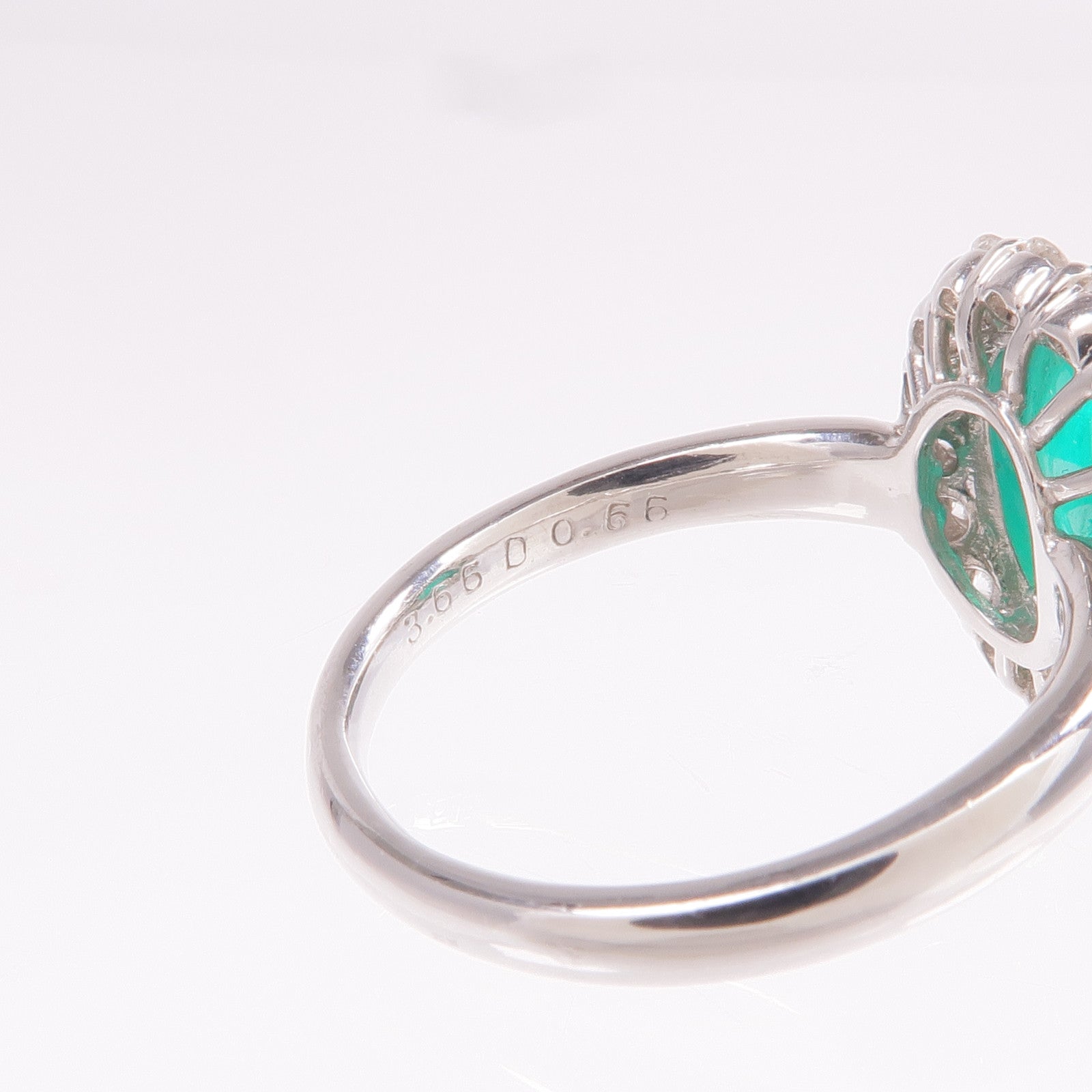 JEWELRY PT900鉑金Emerald Diamond Ring綠寶石/鑽石戒指US#7.25