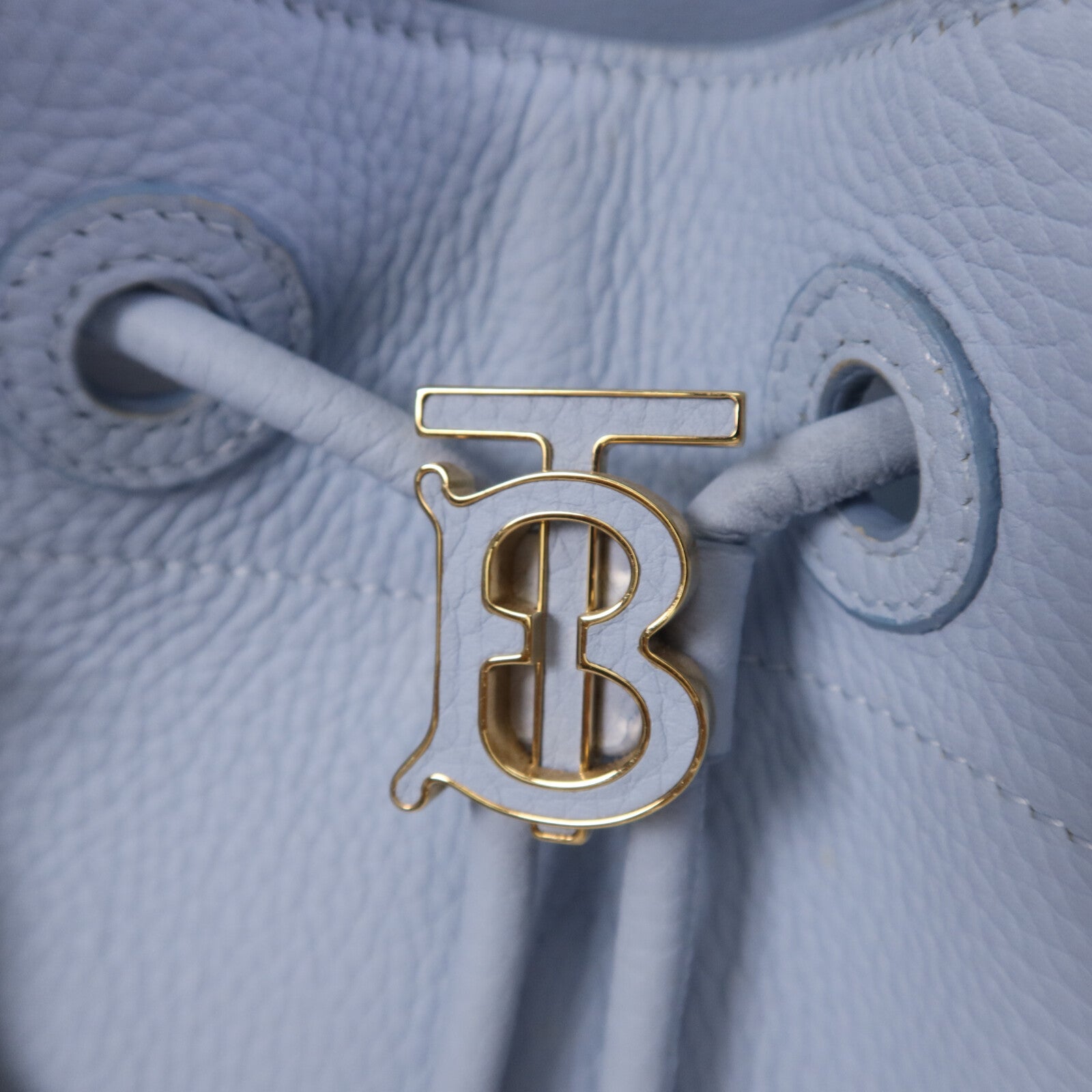 BURBERRY 牛皮皮革TB Bucket Bag金扣手挽肩背兩用袋