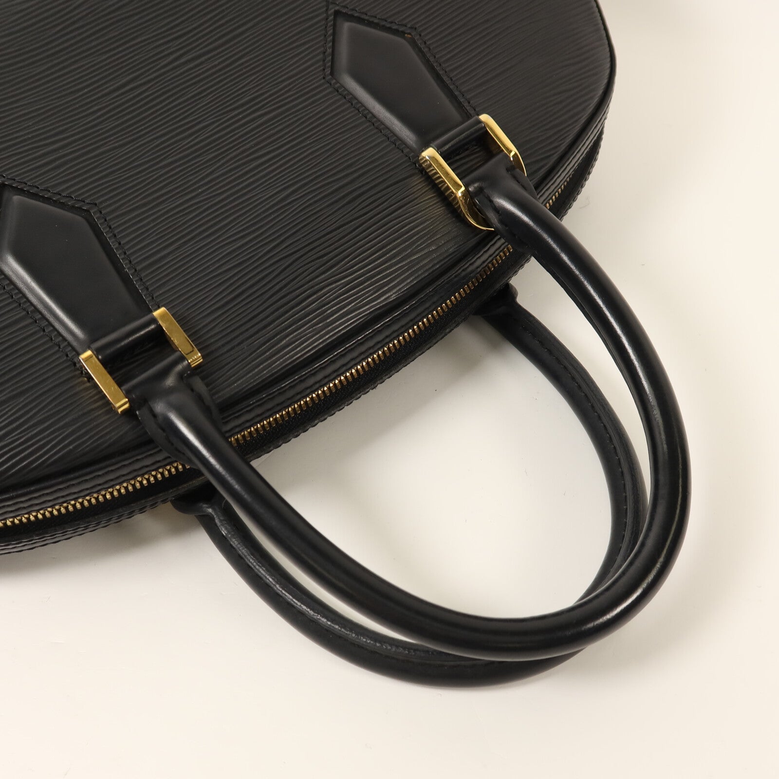 LOUIS VUITTON Epi Jasmin金扣手挽袋