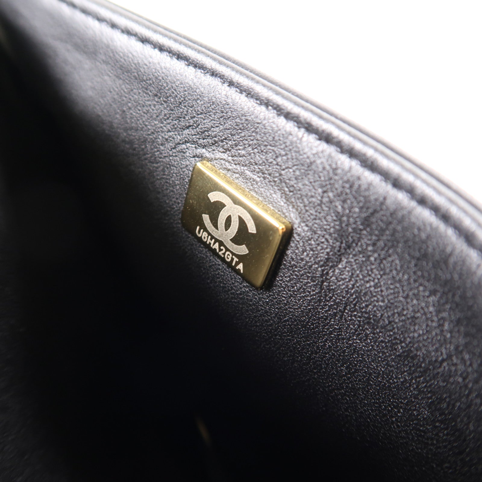 CHANEL 【激減優惠】牛皮皮革Chain Shoulder金扣肩背袋黑色