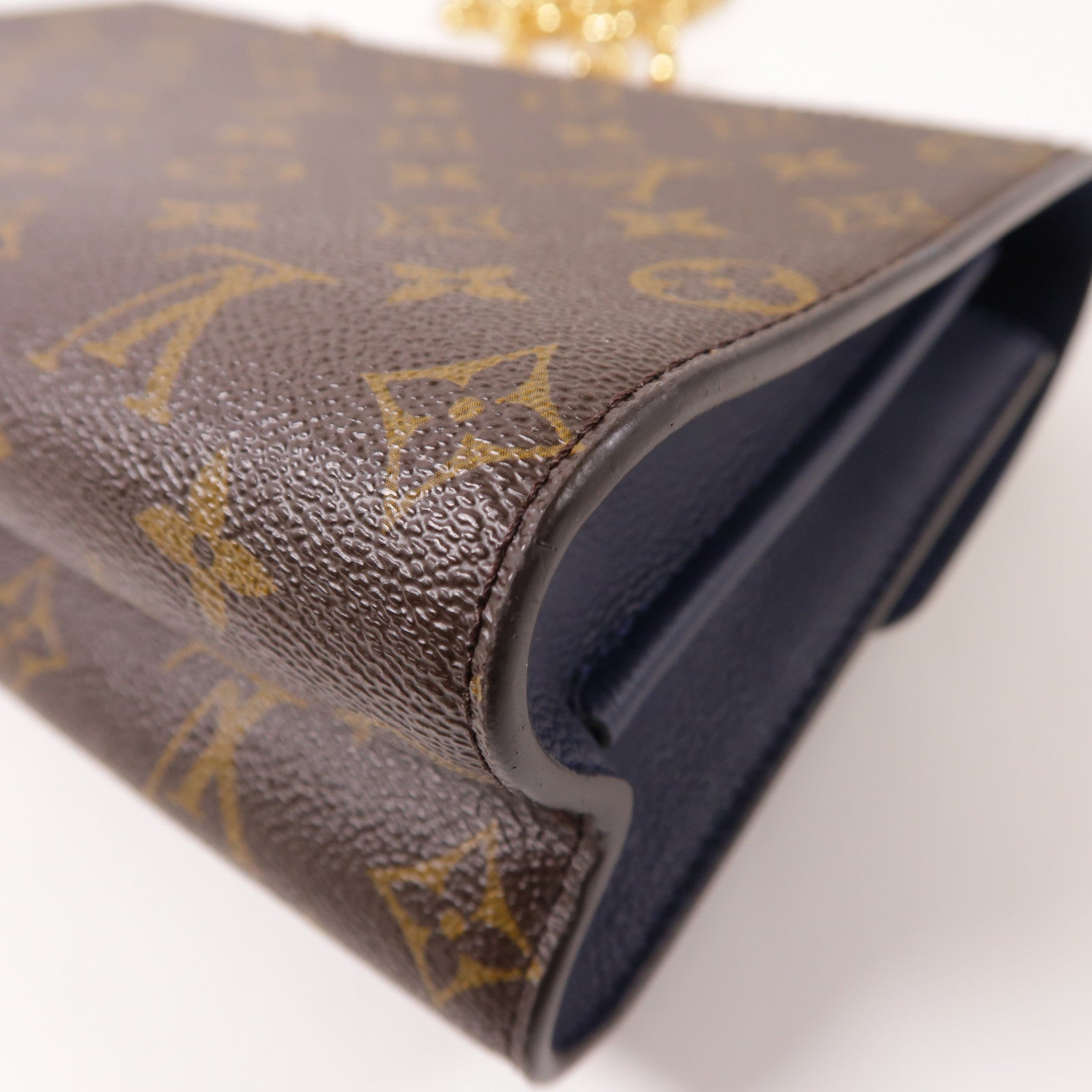 LOUIS VUITTON Monogram Victoire金扣鏈帶肩背袋