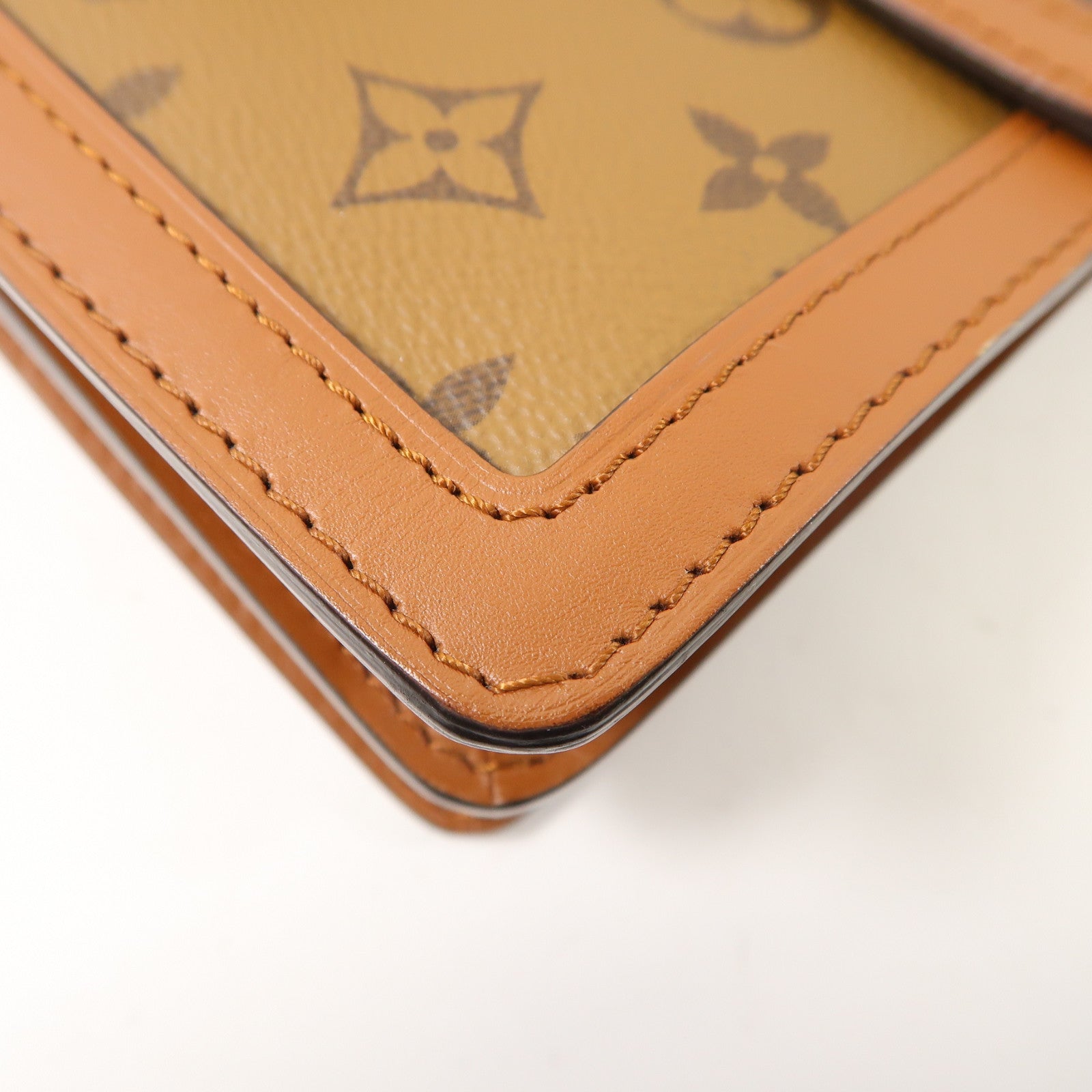 LOUIS VUITTON Monogram/Monogram Reverse Dauphine MM金扣手挽肩背兩用袋棕色