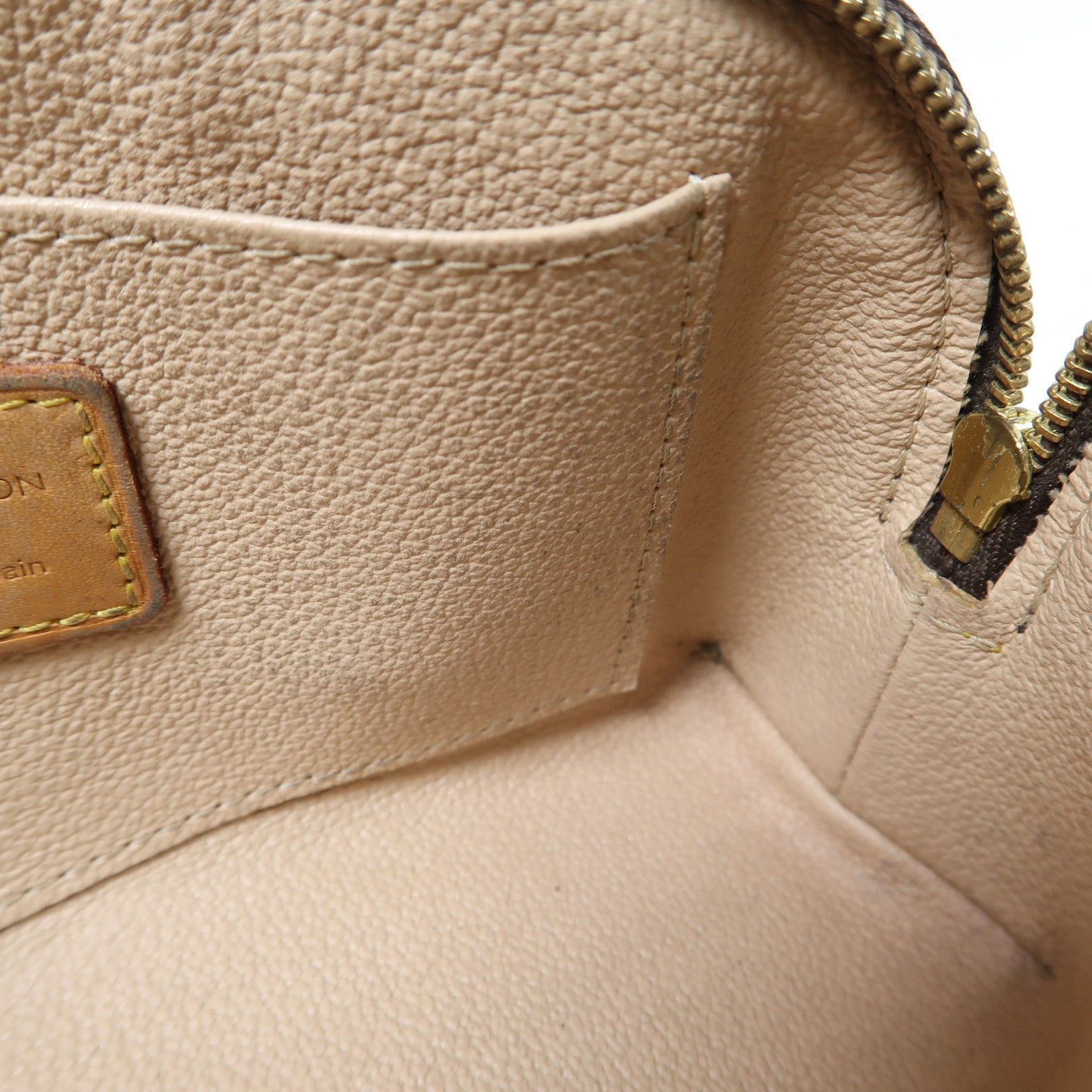 LOUIS VUITTON Monogram Pouch金扣手拿包啡色