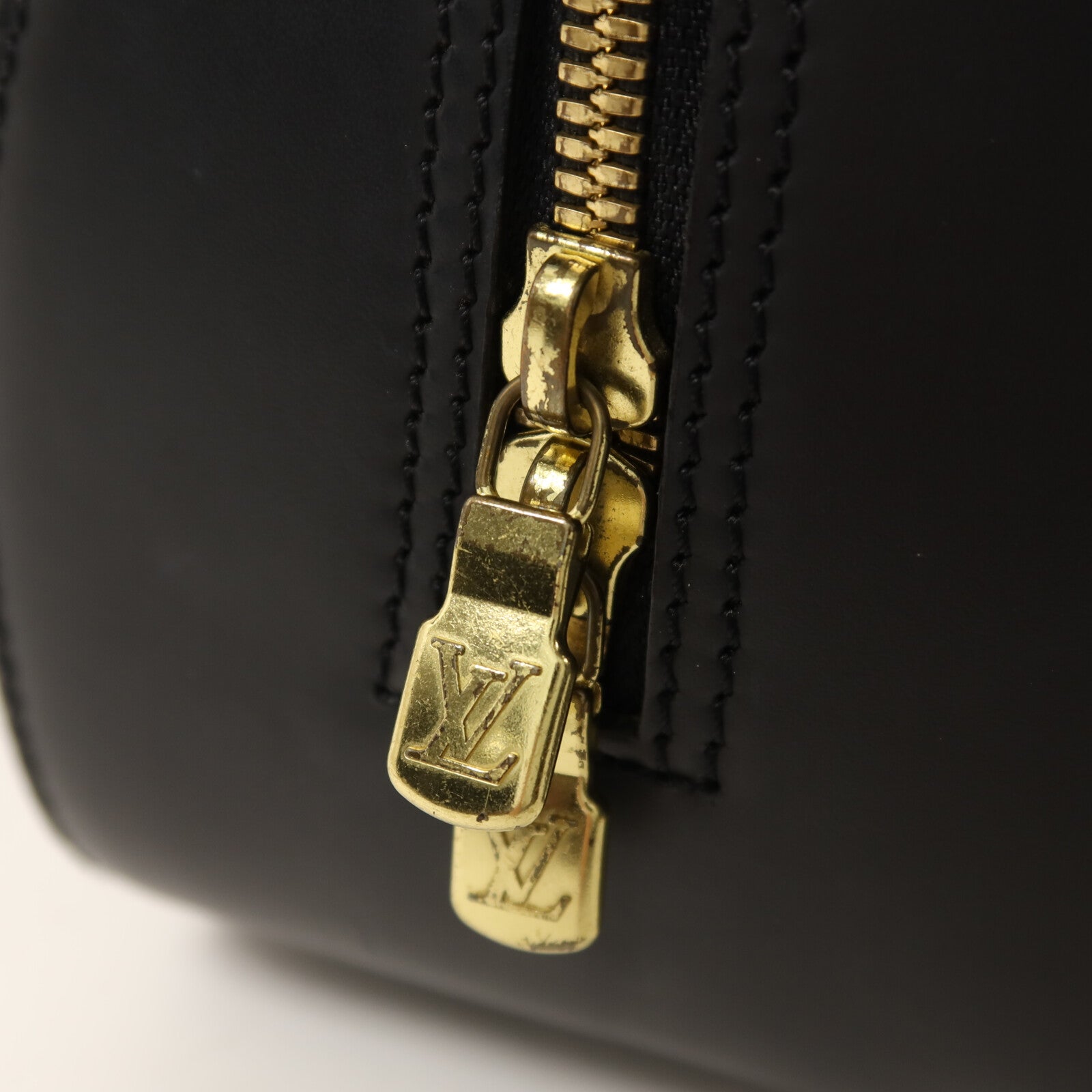 LOUIS VUITTON Epi Jasmin金扣手挽袋