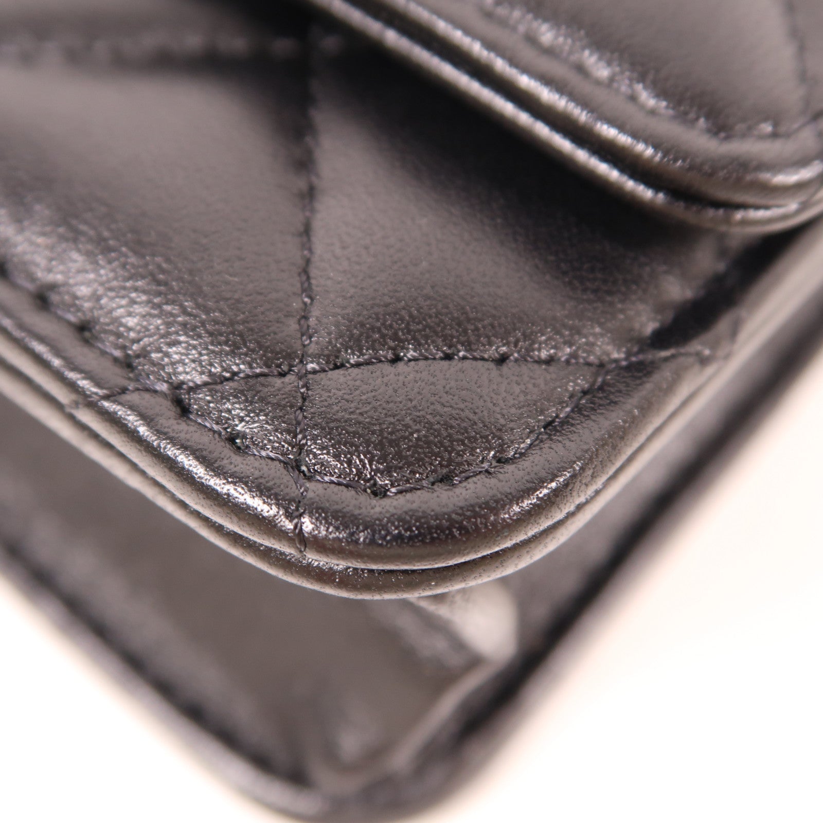 CHANEL 羊皮皮革WOC Wallet On Chain金扣鏈帶肩背袋