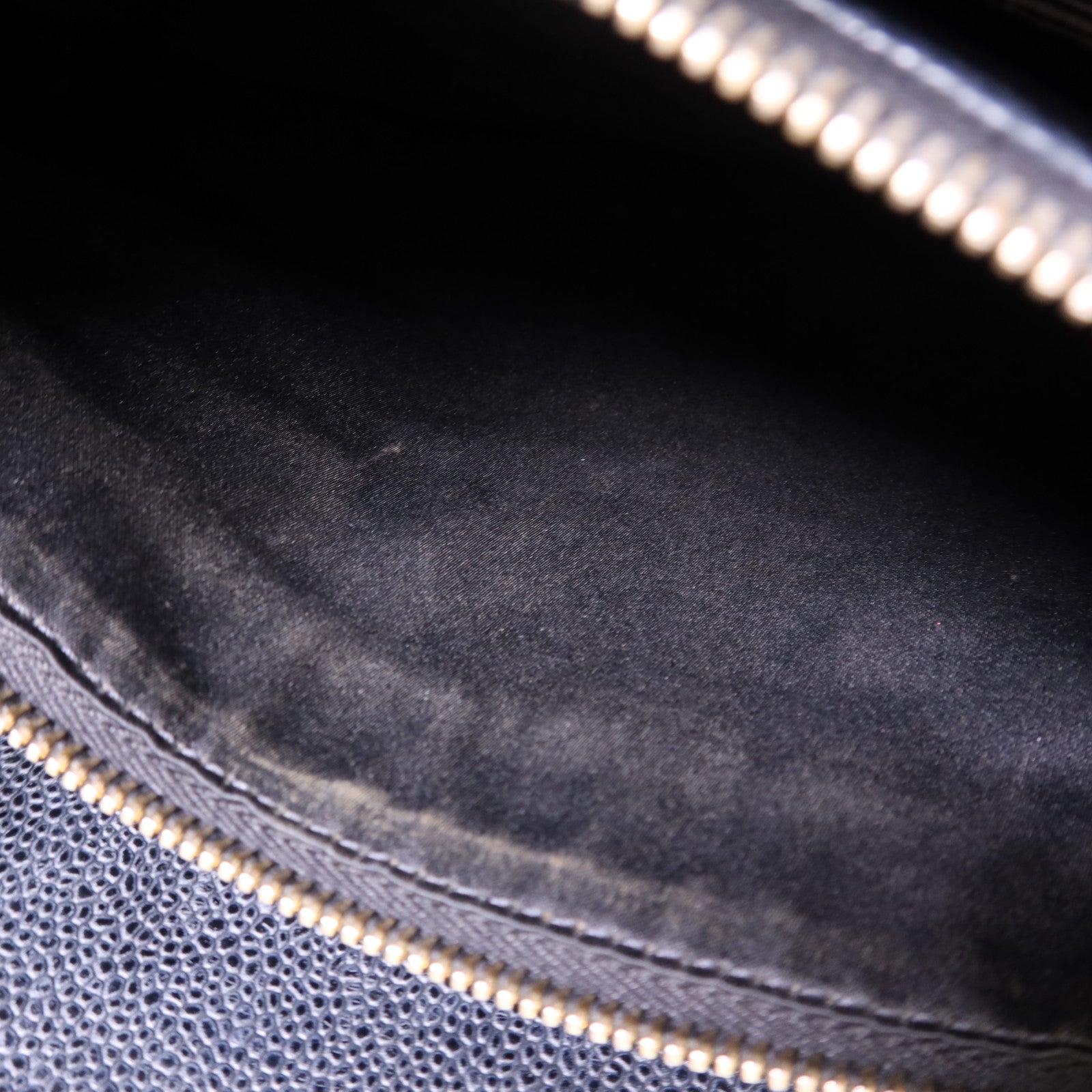 CHANEL 牛皮皮革GST Grand Shopping Tote Bag金扣鏈帶肩背袋