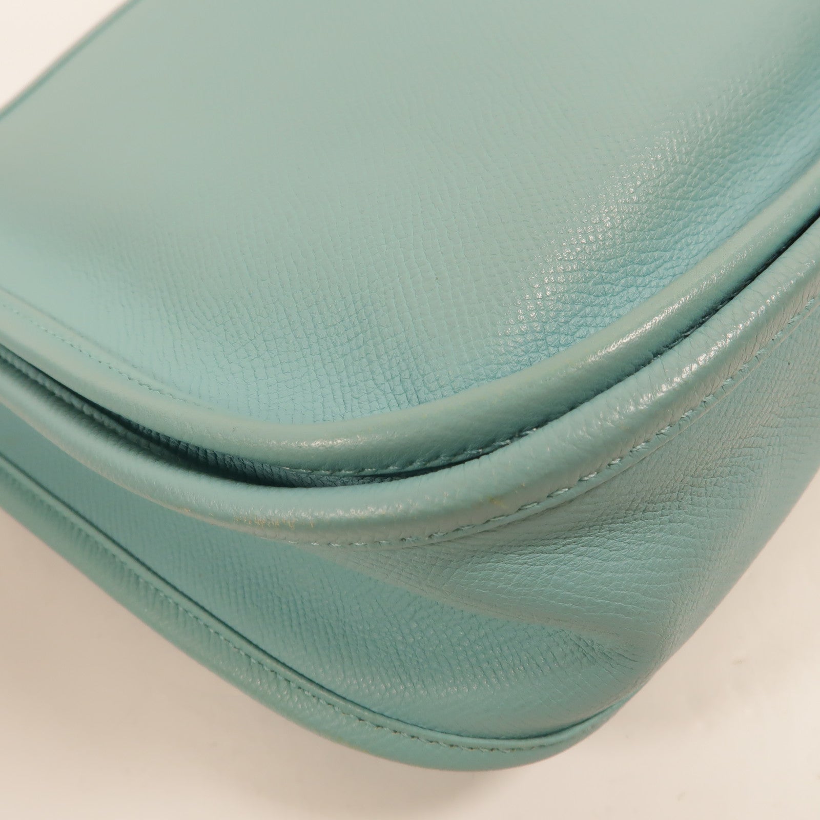 HERMES Epsom皮革Evelyne PM 肩背袋Bleu Atoll