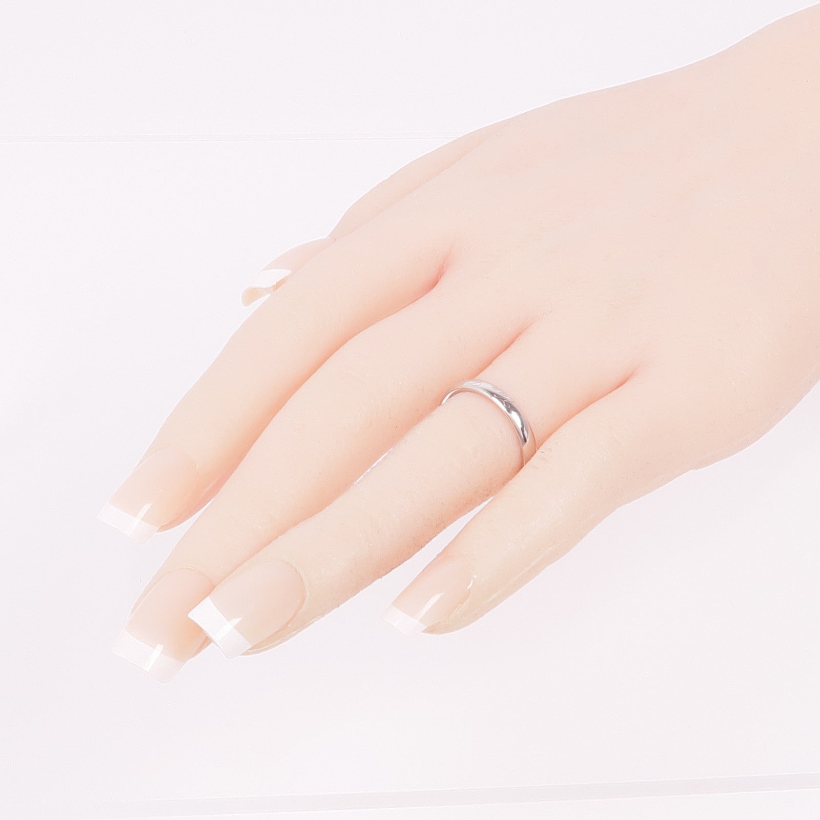 Van Cleef & Arpels PT950鉑金Tendrement Signature Wedding Band戒指US#6.5