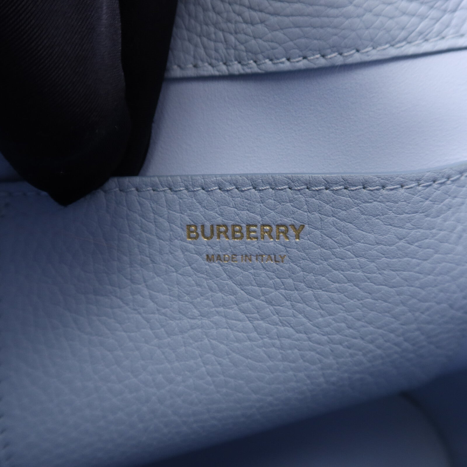 BURBERRY 牛皮皮革TB Bucket Bag金扣手挽肩背兩用袋