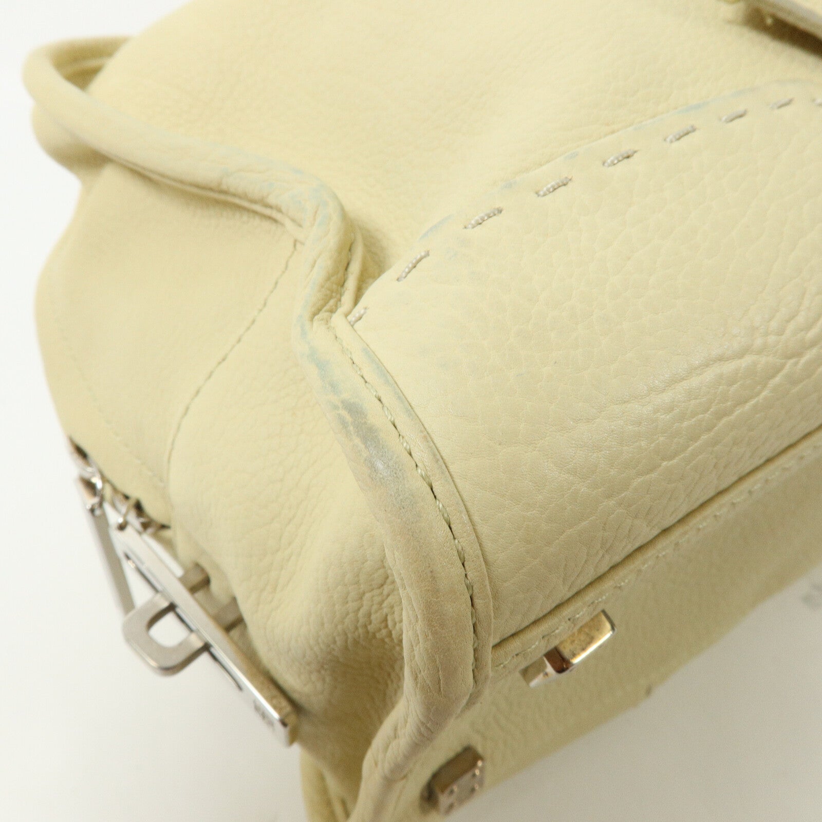 LOEWE 牛皮皮革Amazona 28手挽袋
