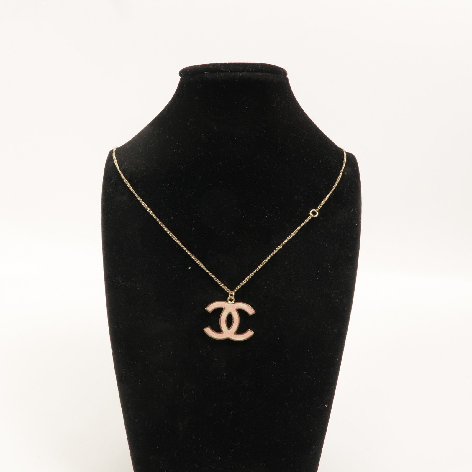 CHANEL 金屬Enamel CC Pendant Necklace項鍊
