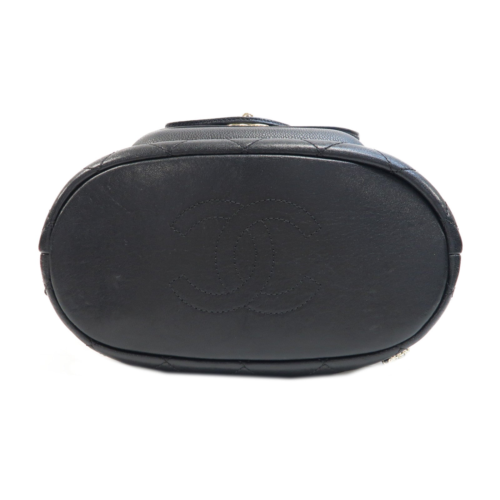 CHANEL 牛皮皮革Rucksack金扣背包黑色