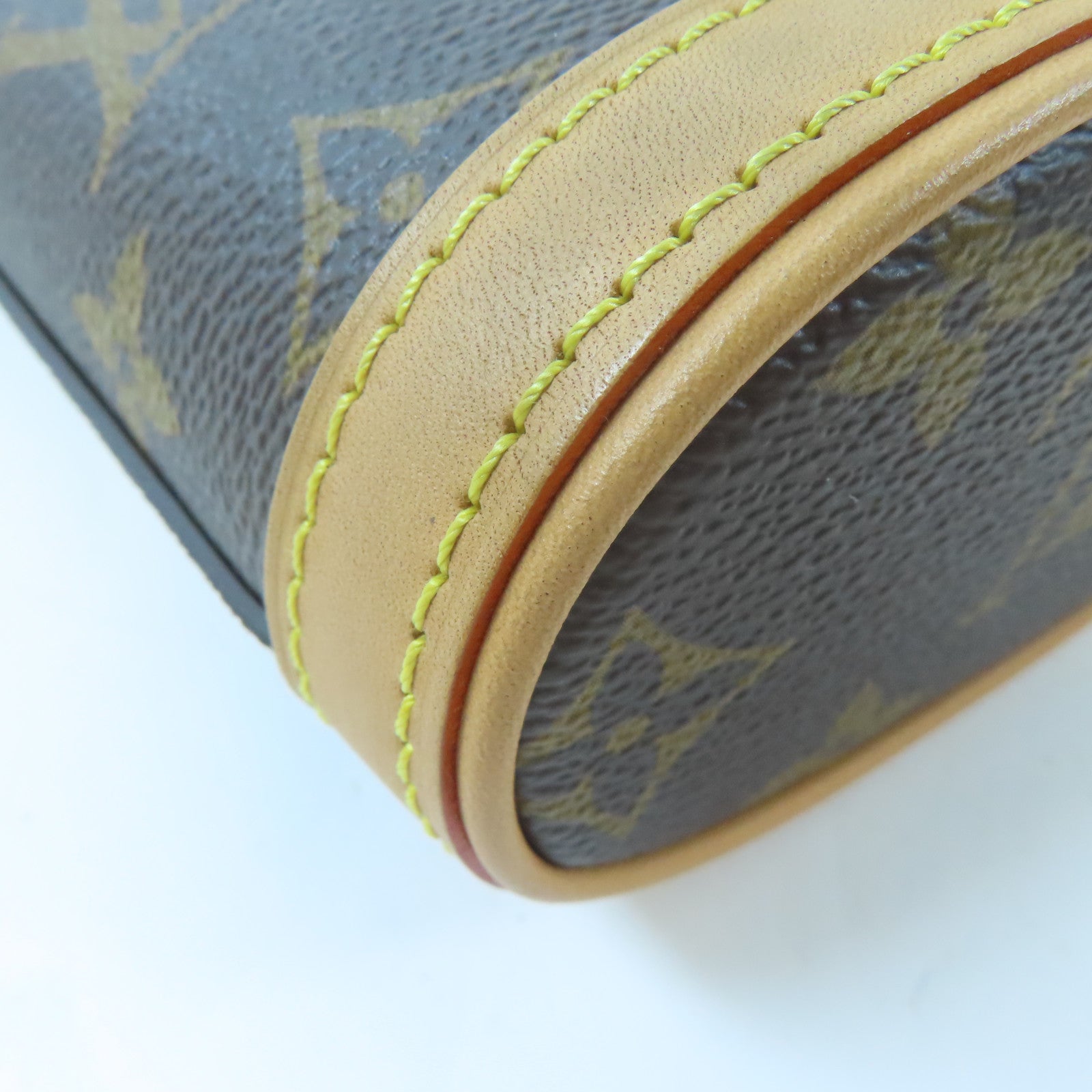LOUIS VUITTON 【激減優惠】Monogram Fold Me Pouch金扣肩背袋啡色