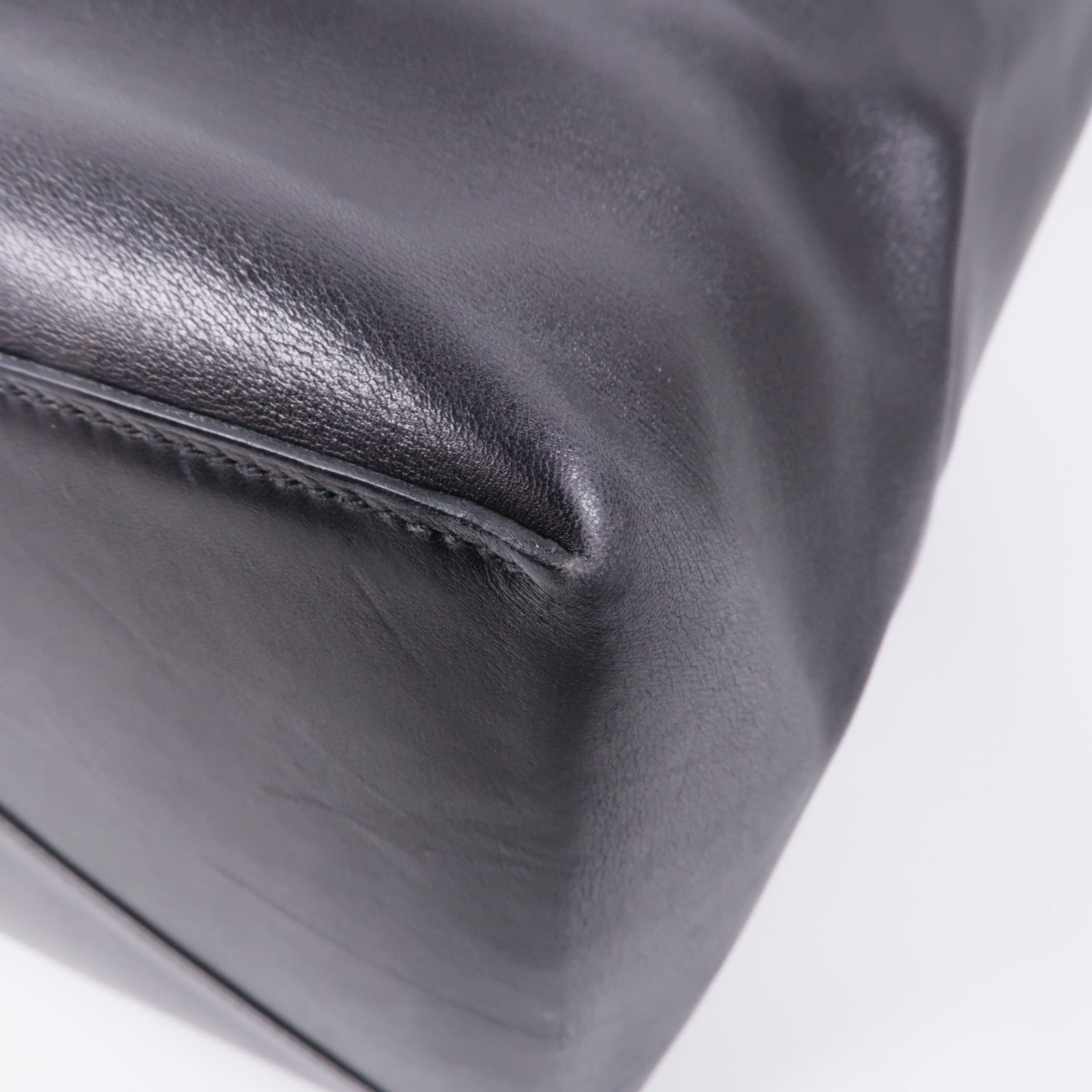 HERMES Veau Volupto皮革Licol 19肩背袋Noir