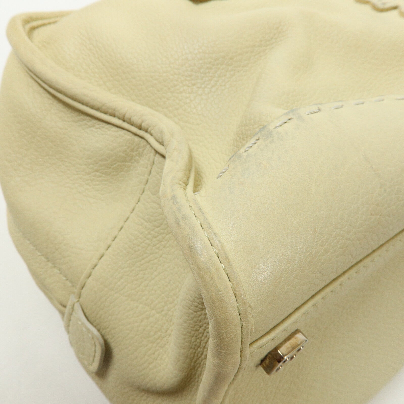 LOEWE 牛皮皮革Amazona 28手挽袋