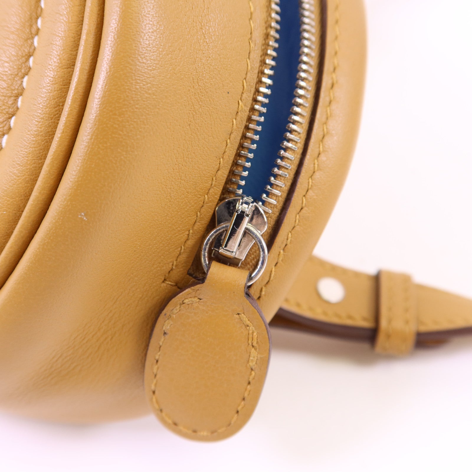 HERMES 【激減優惠】Swift皮革In The Loop Belt Bag銀扣腰包Sesame/Celeste
