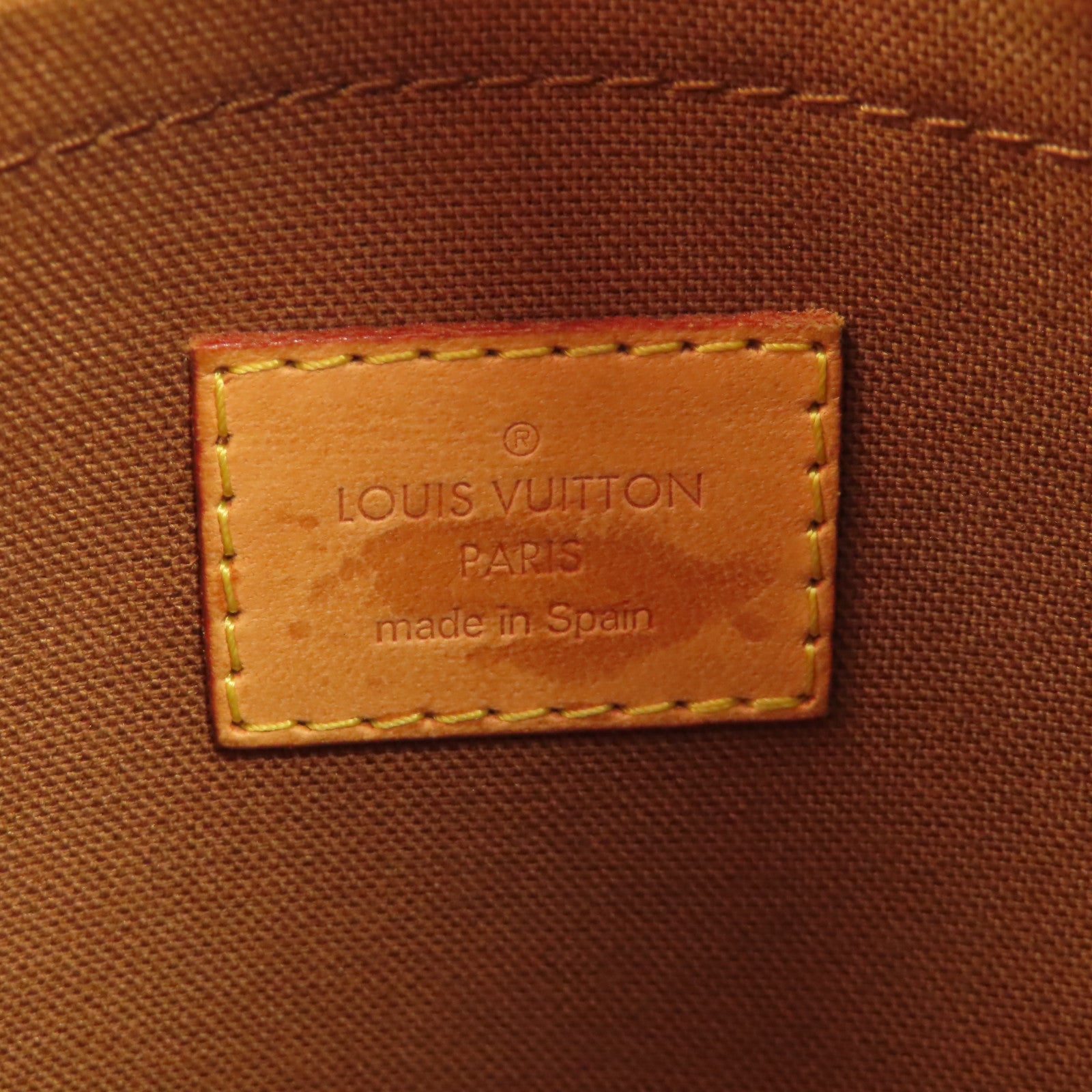 LOUIS VUITTON Monogram Odeon PM金扣肩背袋棕色
