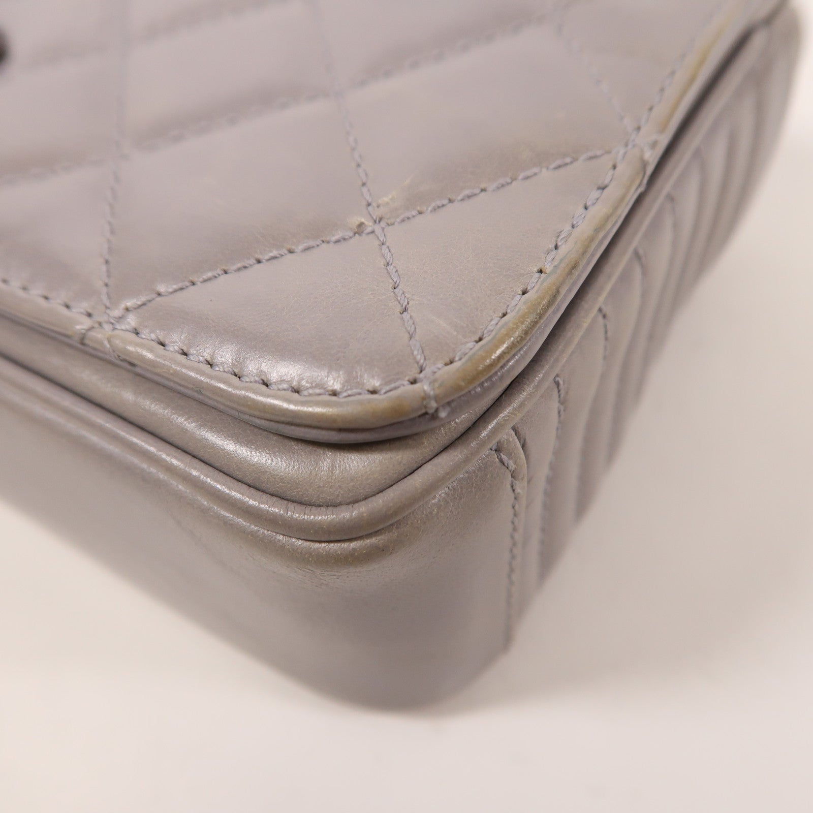 CHANEL 牛皮皮革Chain Shoulder銀扣鏈帶肩背袋