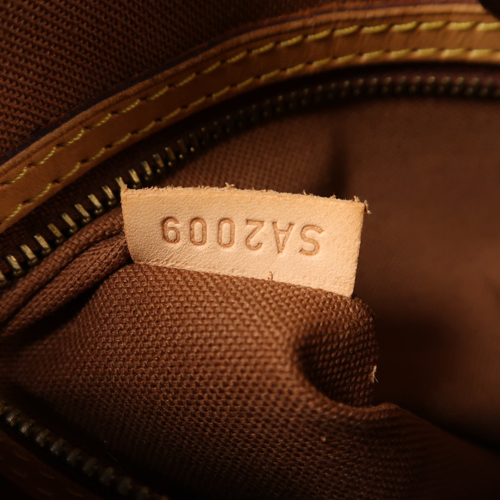 LOUIS VUITTON Monogram Batignolles金扣肩背袋棕色