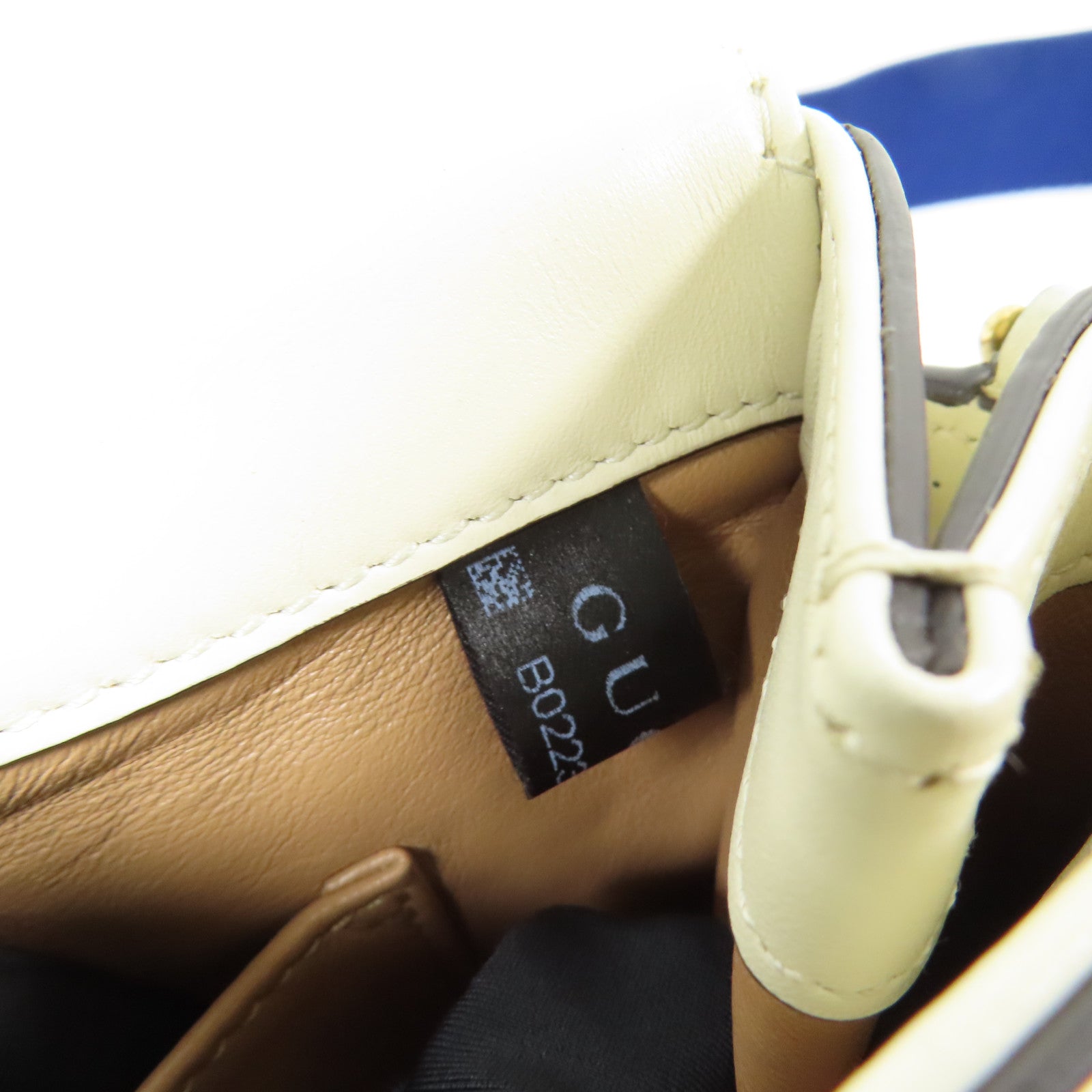 GUCCI GG GHW Broadway Pearl Bee Shoulder Bag Calfskin Leather Beige