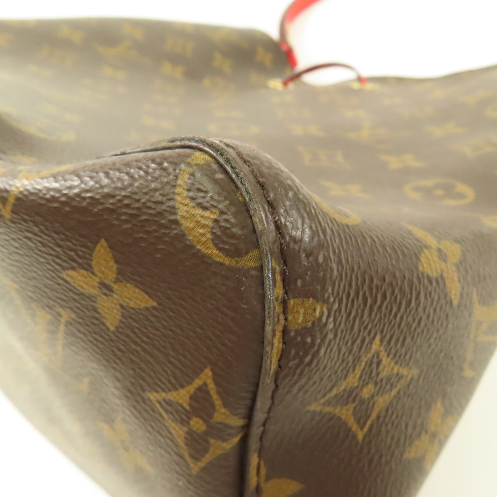 LOUIS VUITTON 【激減優惠】Monogram Neo Noe Bucket Bag金扣肩背袋Coquelicot/紅色