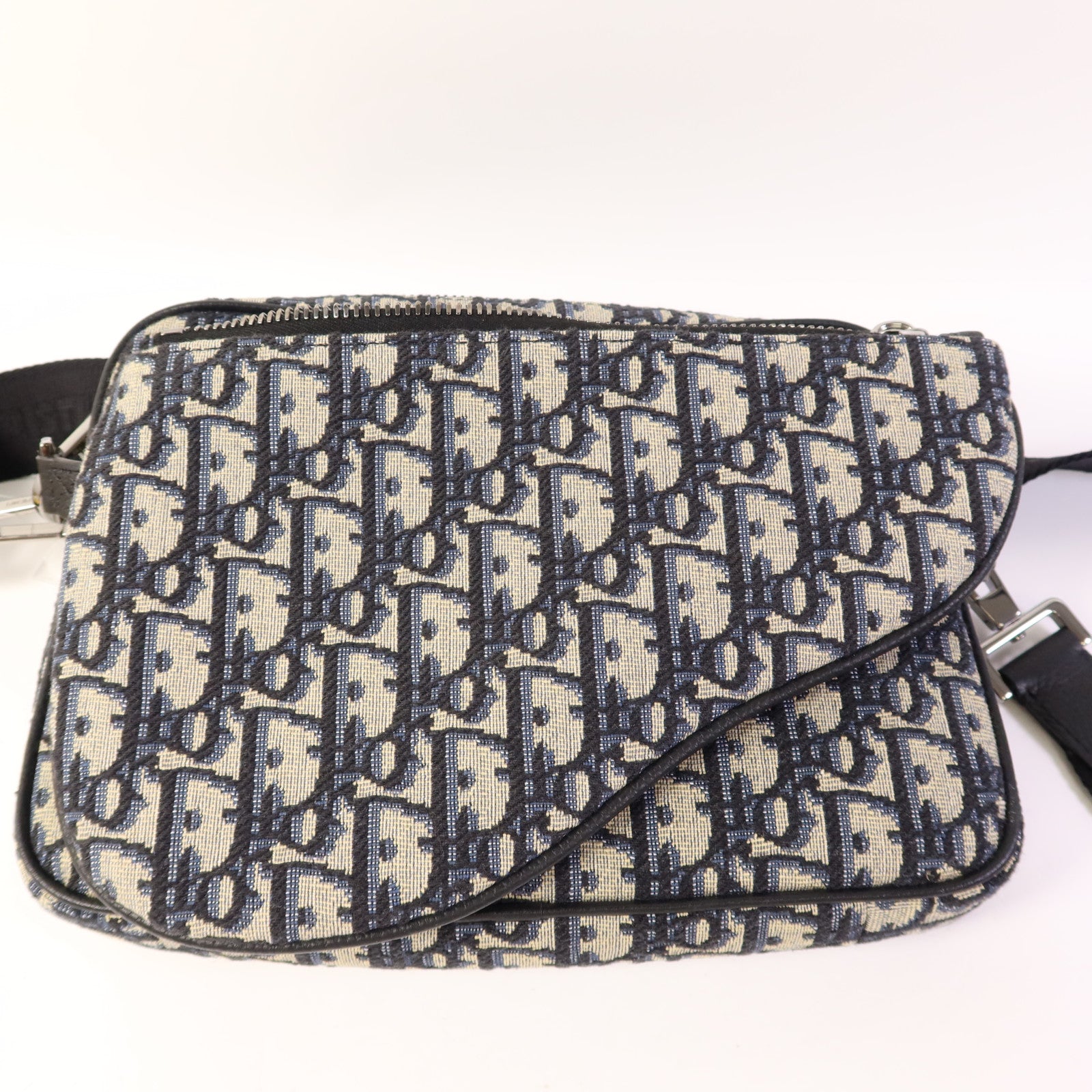 Dior 【激減優惠】帆布Shoulder Bag銀扣肩背袋