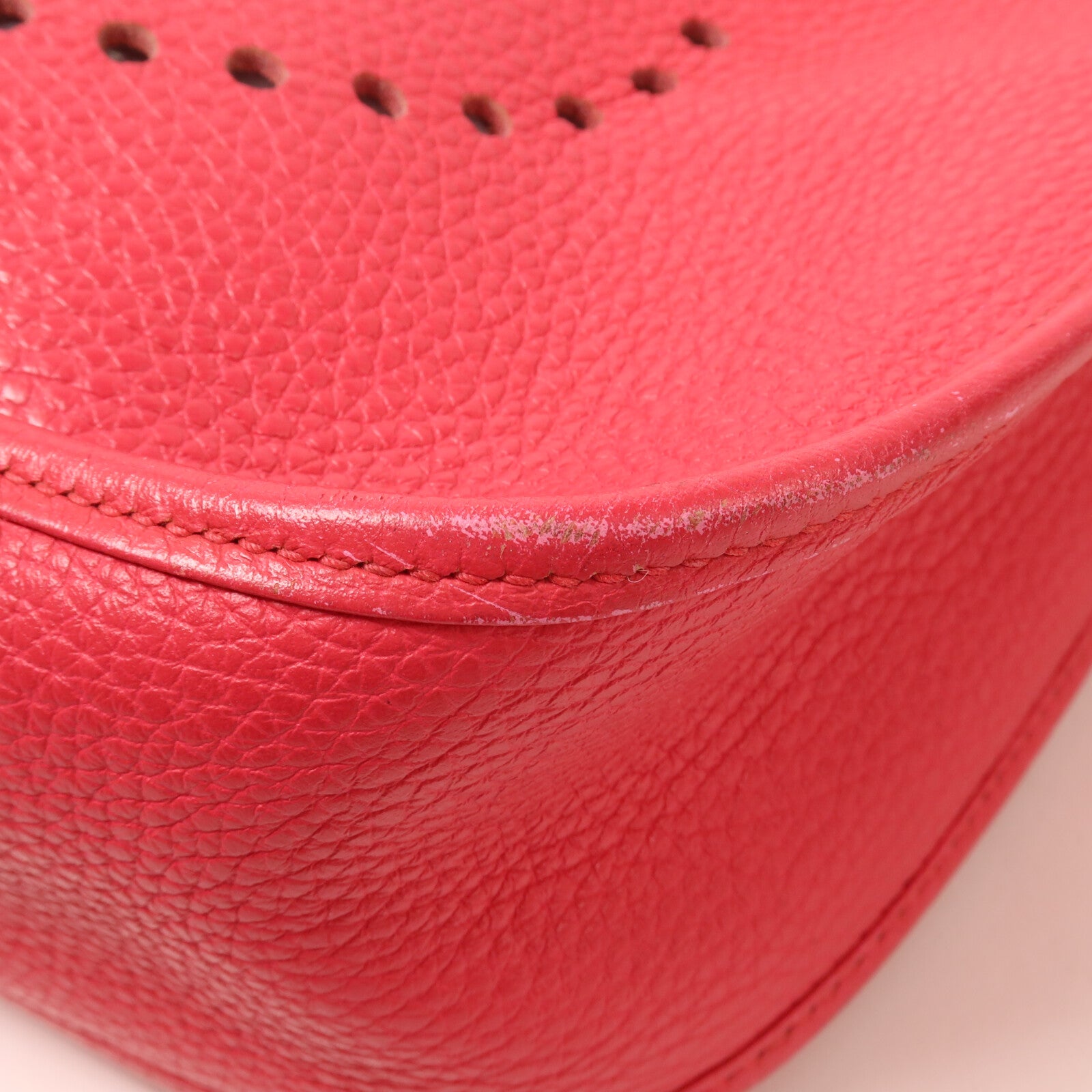 HERMES Clemence皮革Evelyne GM肩背袋Rose Extreme