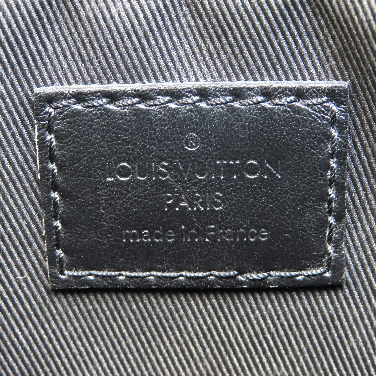 LOUIS VUITTON Monogram Eclipse Trio Messenger銀扣肩背袋黑色/灰色