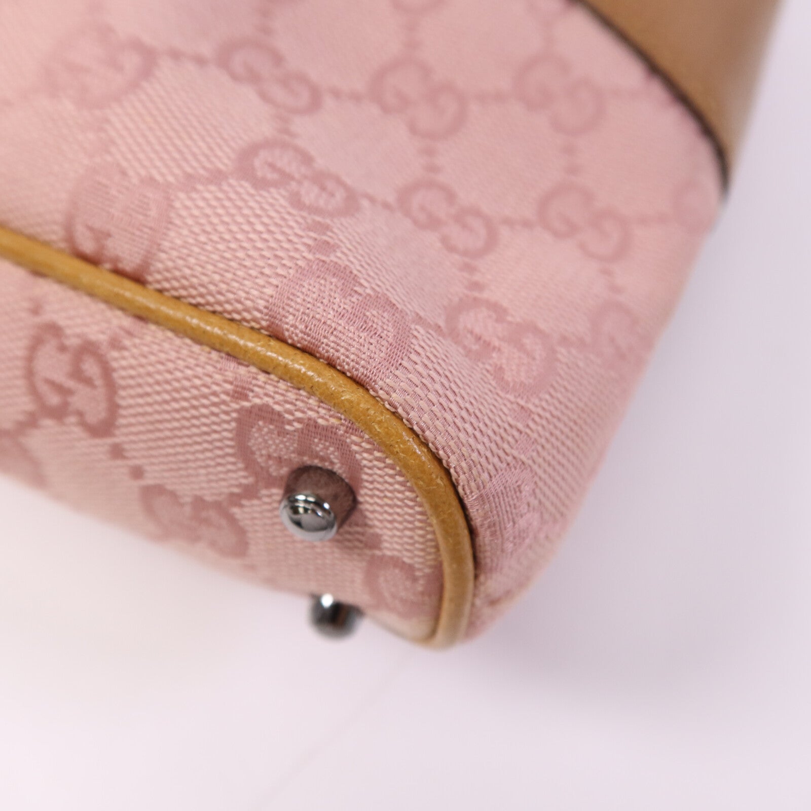 GUCCI 帆布Shoulder Bag銀扣肩背袋