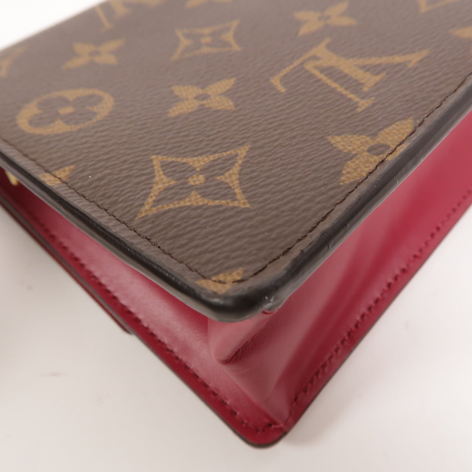 LOUIS VUITTON Monogram Portefeuille Flore金扣鏈帶肩背袋
