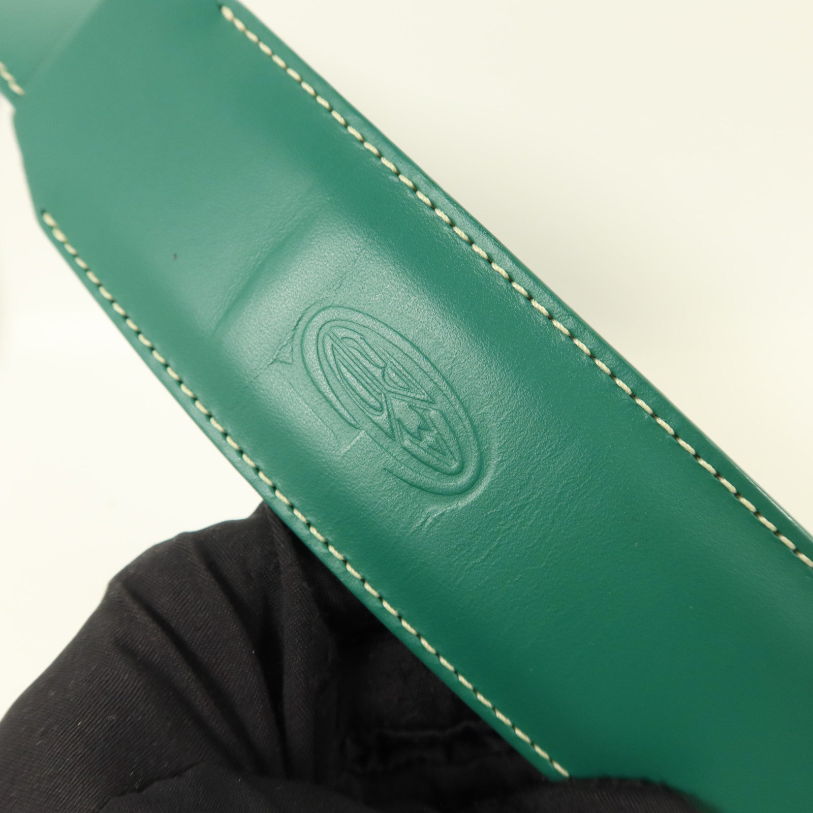 GOYARD 牛皮皮革Cuir MM Strap肩帶