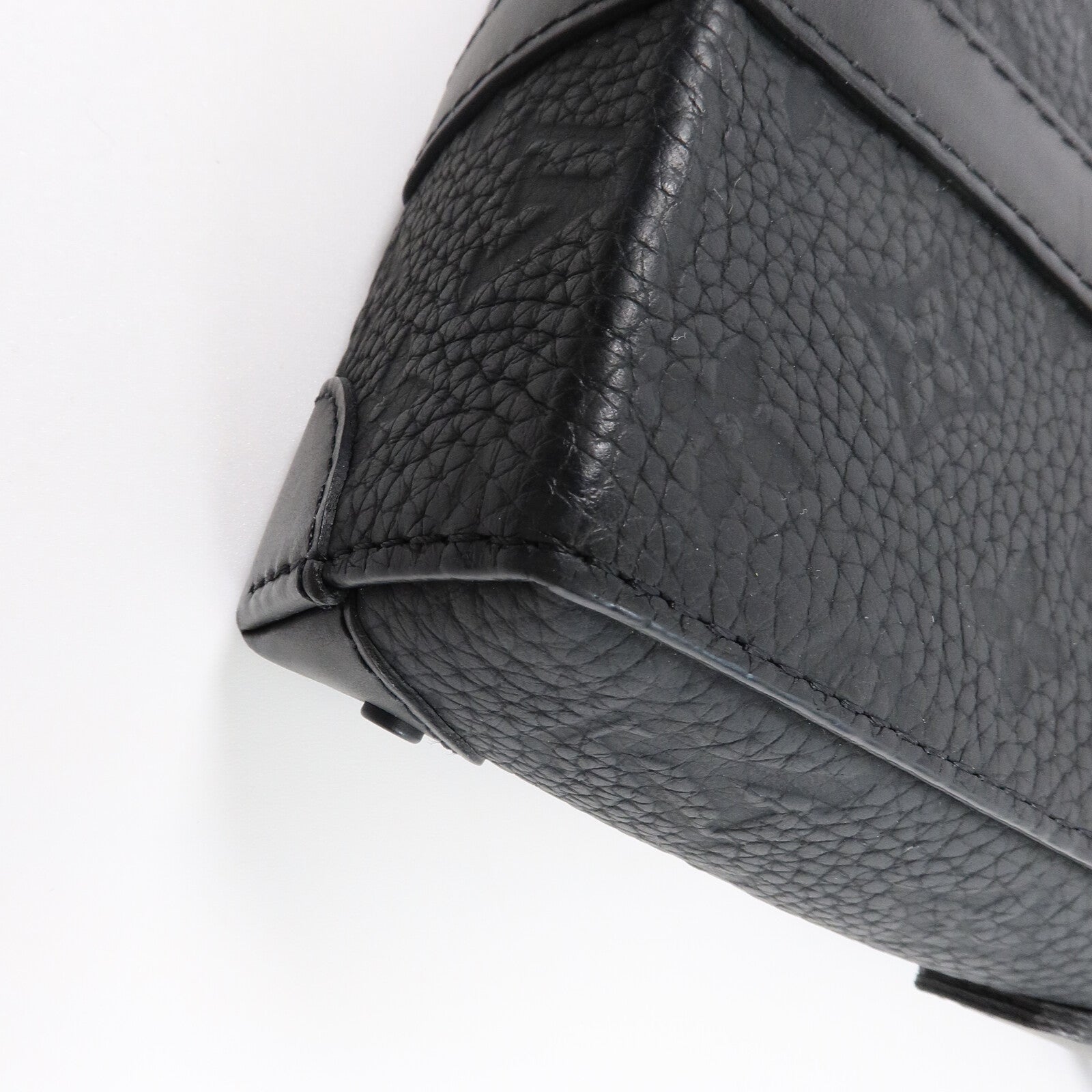 LOUIS VUITTON Monogram Taurillon Trunk Messenger Bag肩背袋