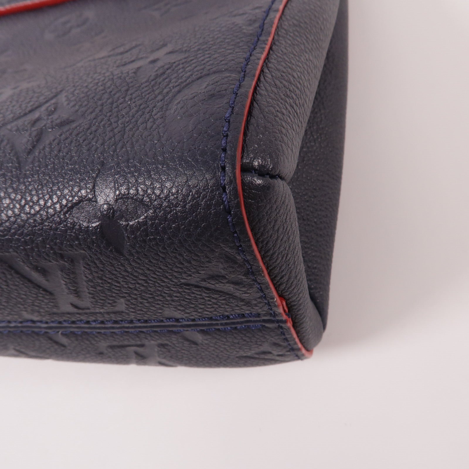 LOUIS VUITTON Monogram Empreinte Vavin PM肩背袋