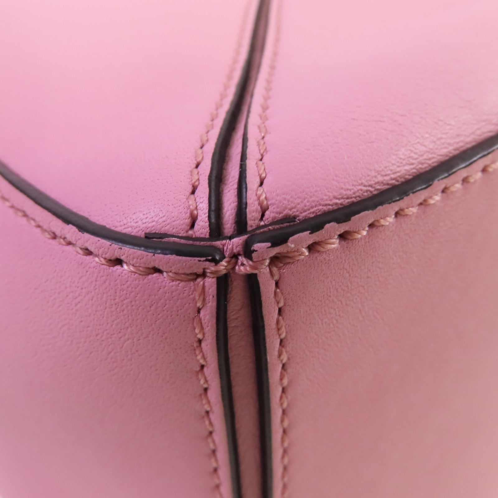 LOEWE 牛皮皮革Small Puzzle 2Way Shoulder Bag銀扣手挽肩背兩用袋粉紅色