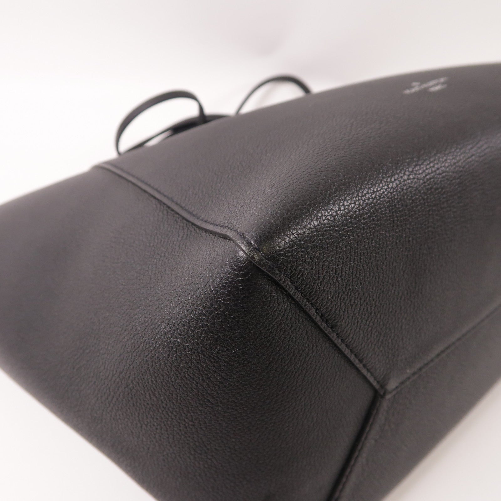LOUIS VUITTON LV SHW Lockme Cabas Shoulder Bag M42291 Calfskin Leather Black