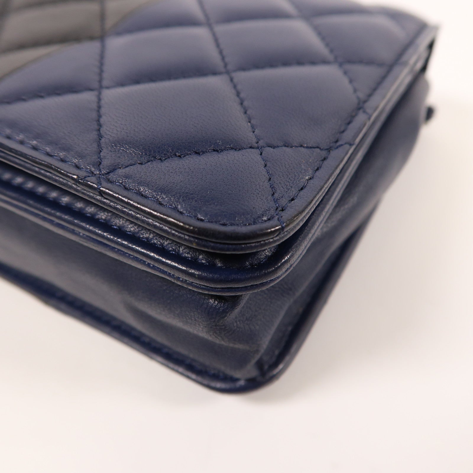 CHANEL 羊皮皮革WOC Wallet On Chain鏈帶肩背袋
