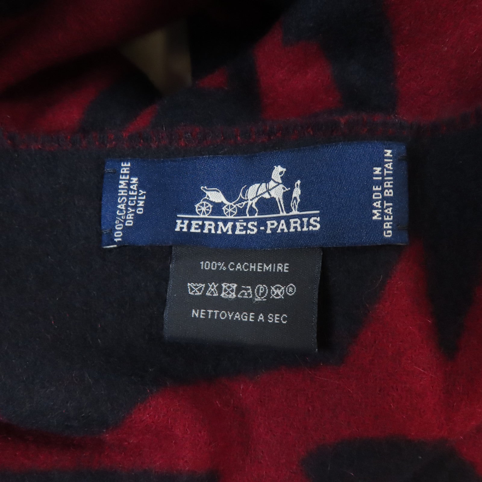 HERMES Cachemire Scarf圍巾黑色/紅色